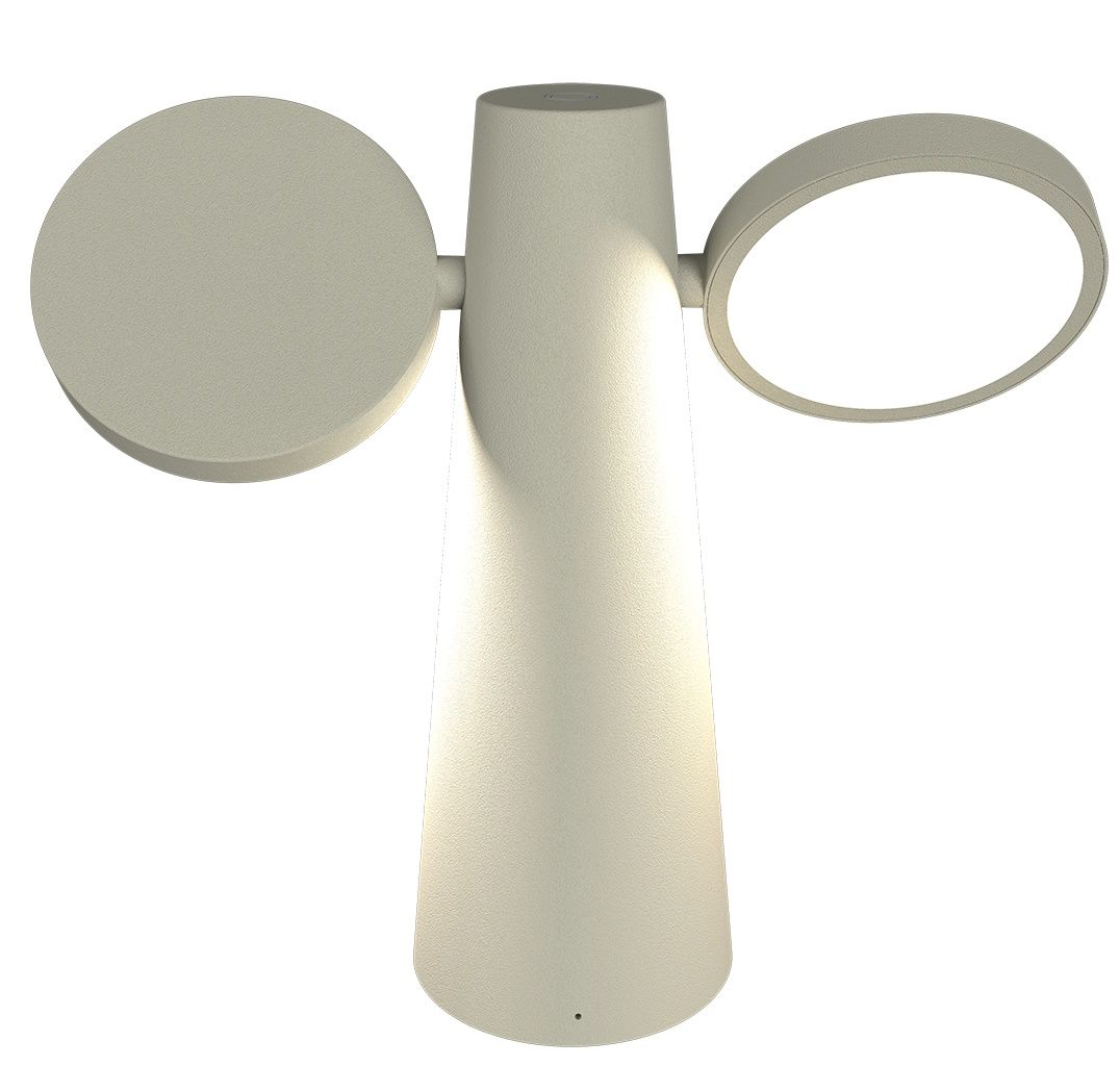 Oto Tischleuchte von Fermob in Lehmgrau: Moderne LED Lampe mit zwei Leuchtelementen.