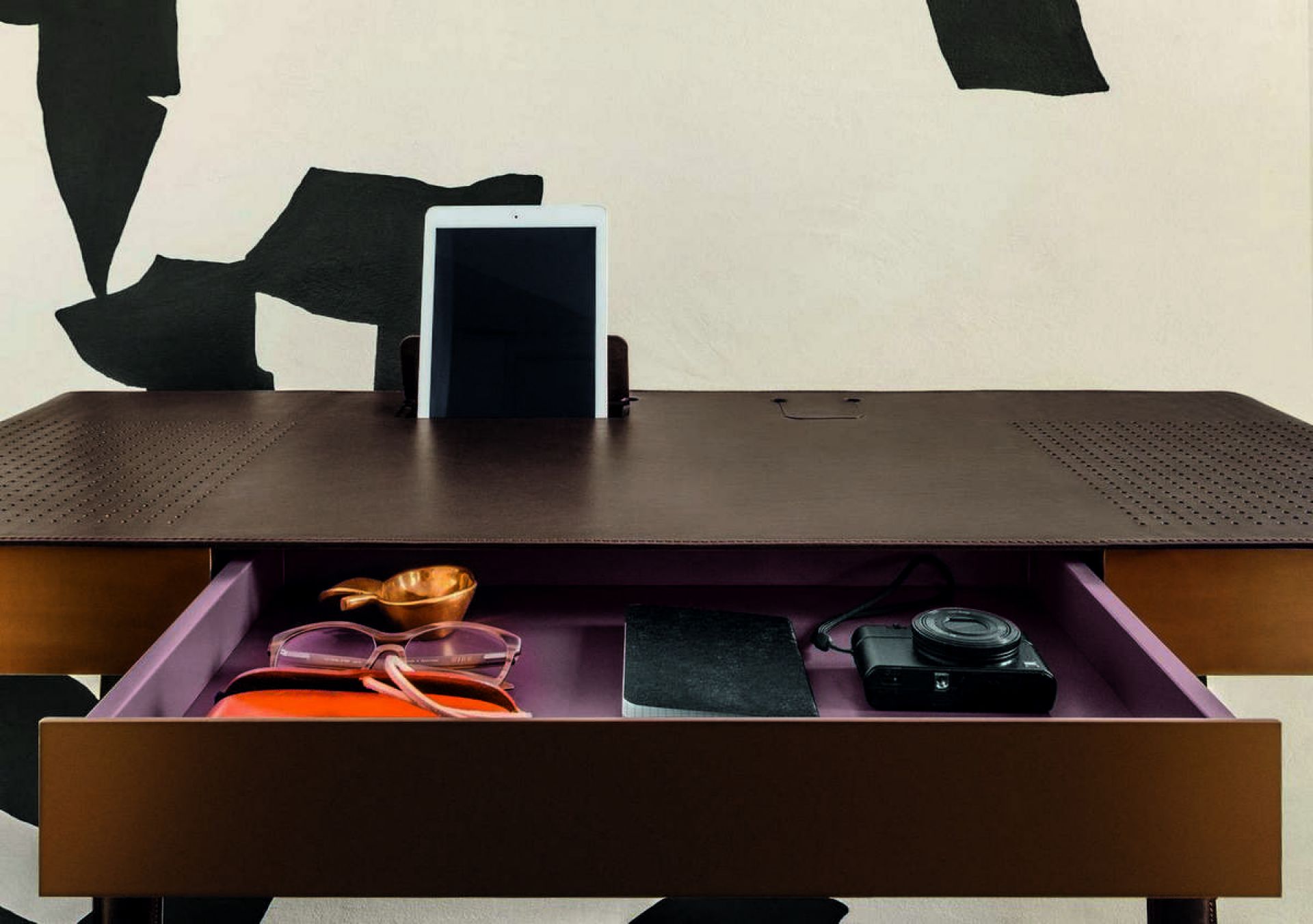 Pegasus Home Desk Schreibtisch ClassiCon