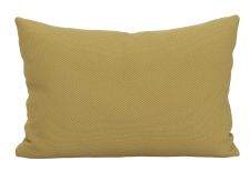 Goldenes Vitra Kissen mit feiner Struktur, rechteckiges Dekokissen für Sofa oder Sessel, gemütliches Wohnaccessoire.