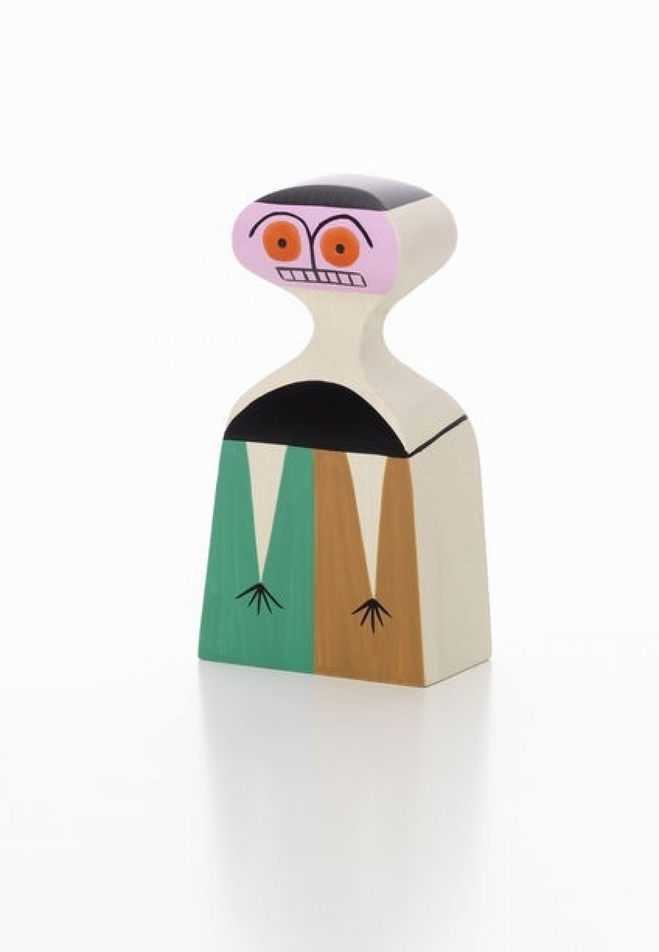 Vitra Wooden Doll No. 3, dekorative Holzfigur mit Gesicht und geometrischen Mustern auf weißem Hintergrund.