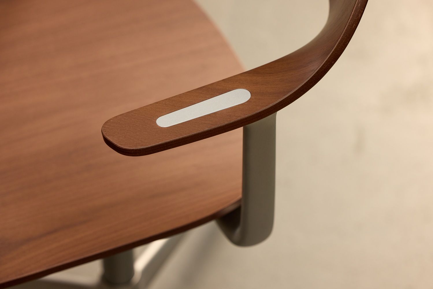 Mynt High Bürodrehstuhl Sitz/Rücken Plywood Vitra