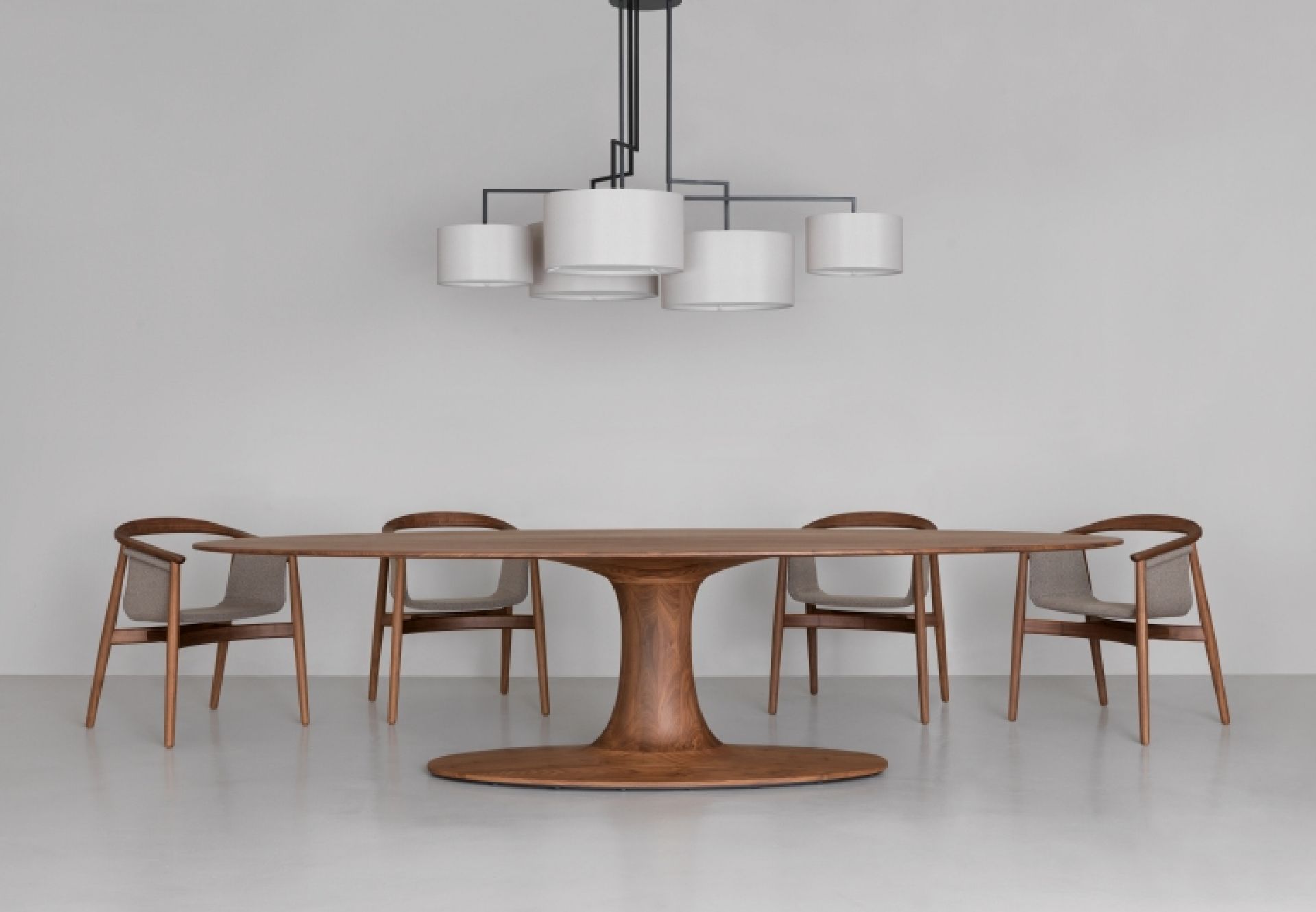 Turntable Oval L 220 - 260 cm Esstisch Zeitraum