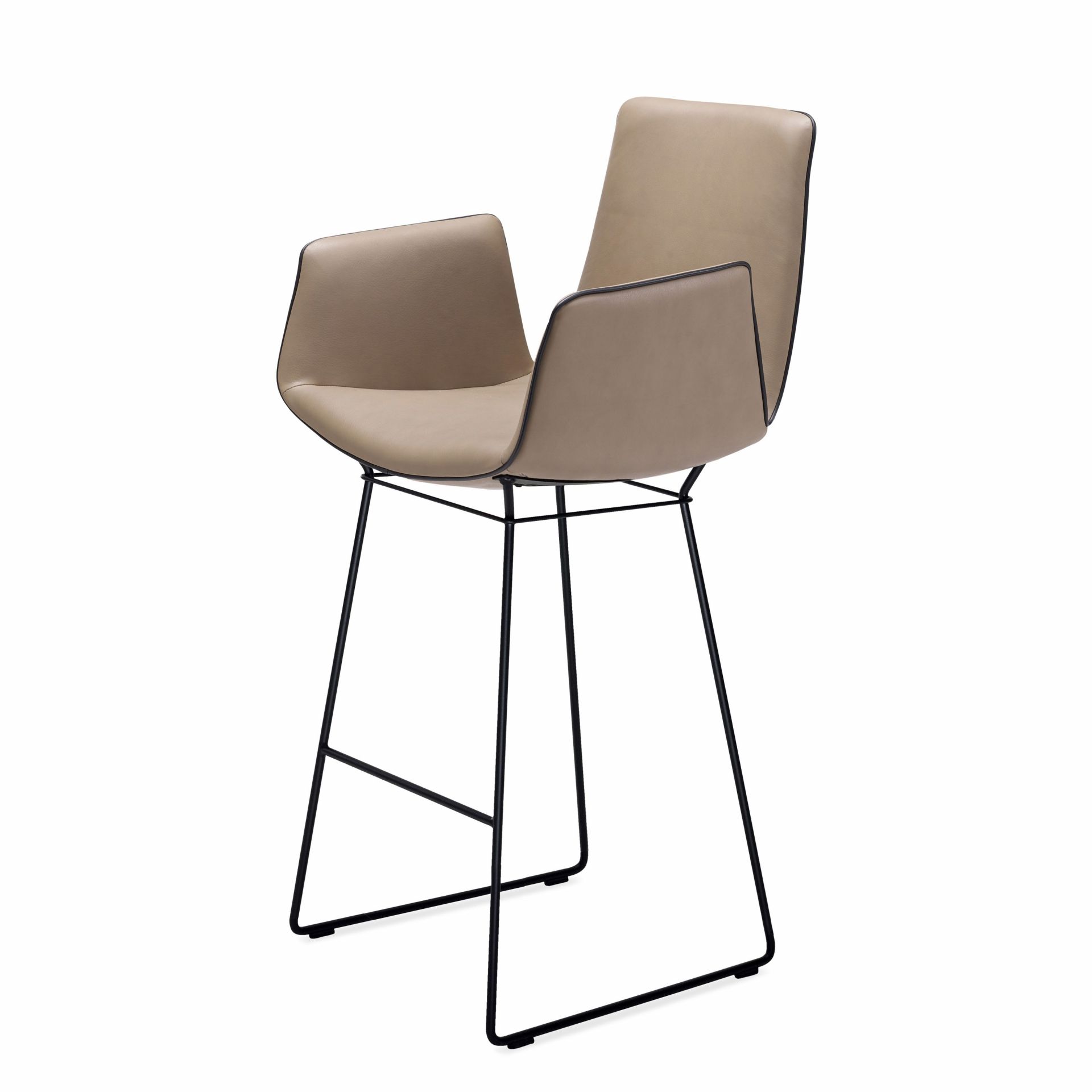 Amelie Thekenarmlehnstuhl hohe Armlehne Freifrau Manufaktur