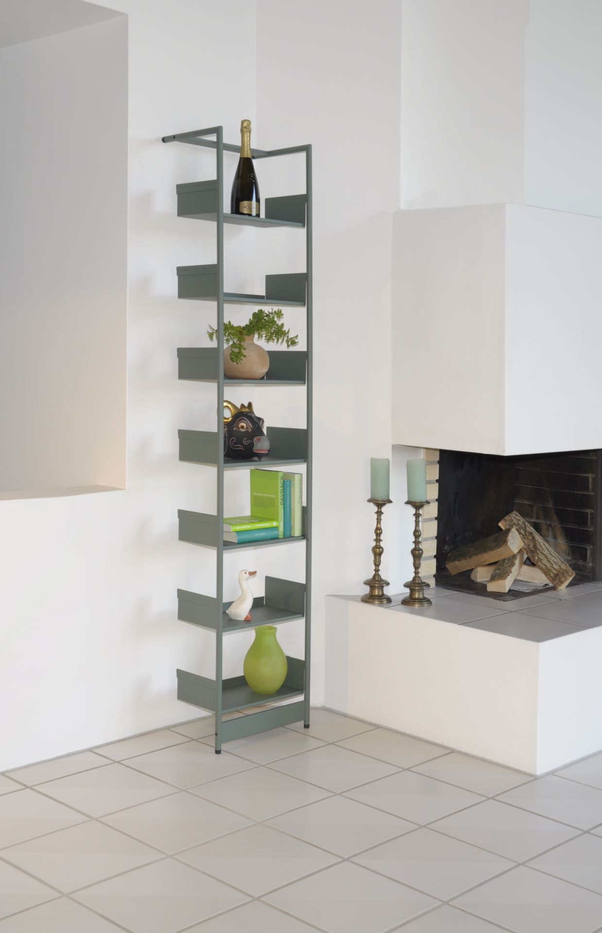 Pool 196 Medium Anlehnregal Mox