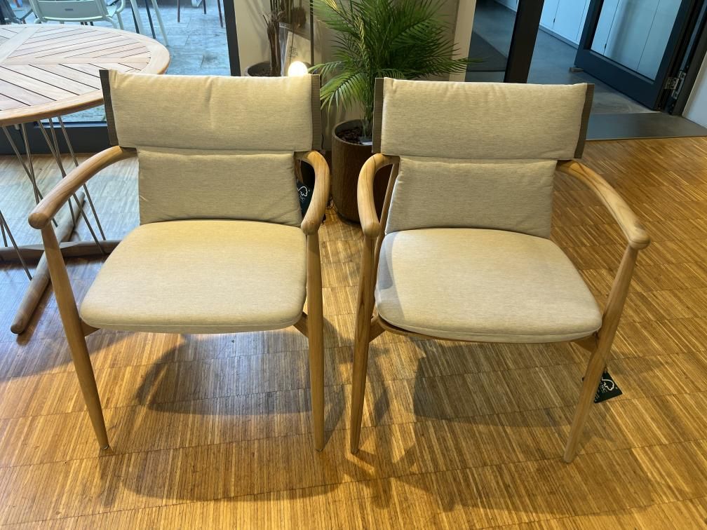 Embrace Tischkombination Outdoor Carl Hansen & Søn AUSSTELLUNGSSTÜCK