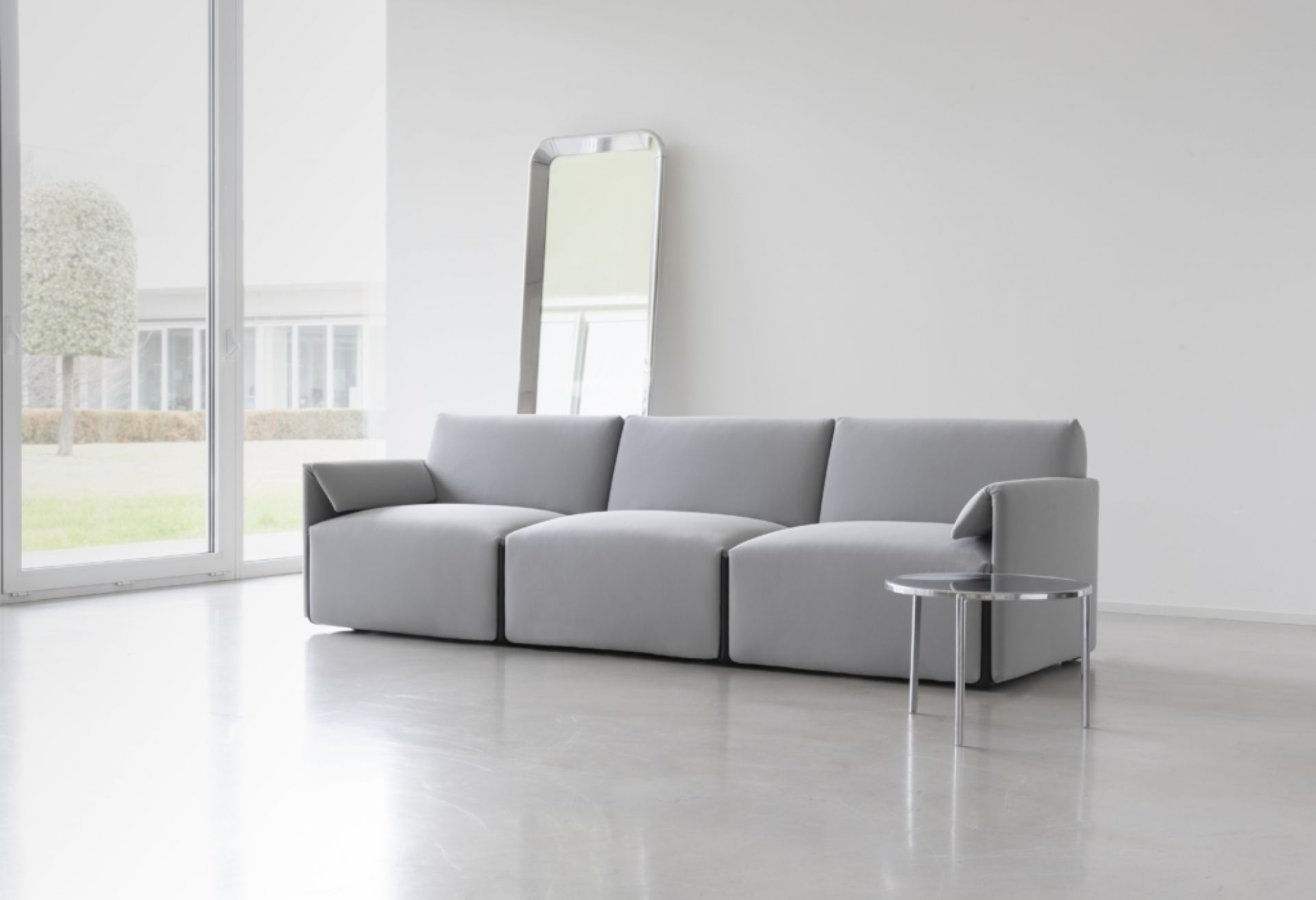 Costume Modulsofa mit Armlehne links, Bezug Kvadrat Uniform Melange in Grau, modernes Wohnzimmer Design.