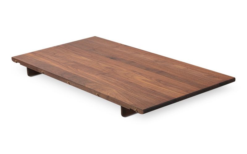 CH337I Einlegeplatte aus Walnuss für Carl Hansen & Søn Esstisch, lackiert und ausziehbar.