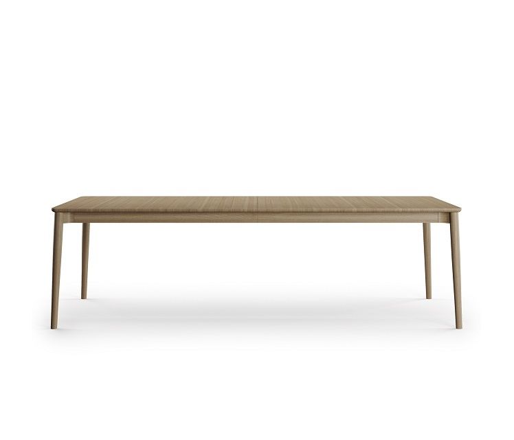 Expand Dining Table 250 von Northern: Moderner Ausziehtisch aus hellem Holz für Esszimmer.