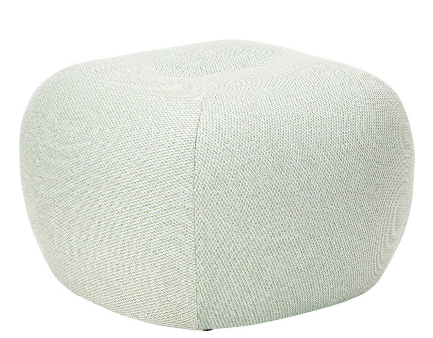 Heller, quadratischer Nana Outdoor Pouf von Freifrau Manufaktur, ideal als Sitzhocker oder Ottoman.