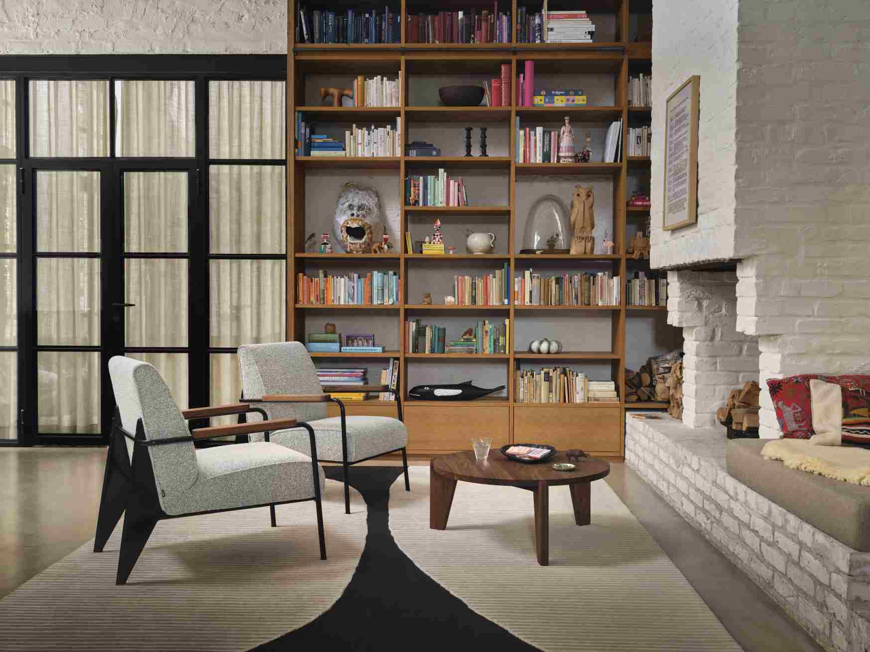 Eames House Whale Skulptur Esche Vitra 