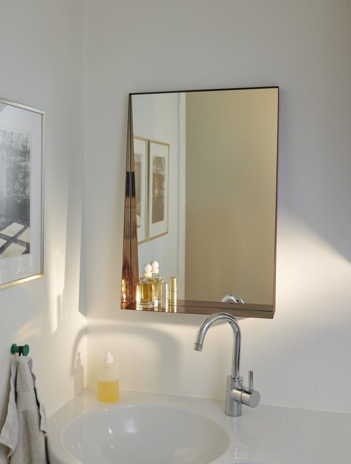 Beak Spiegel Feigen Lila Please Wait to be Seated