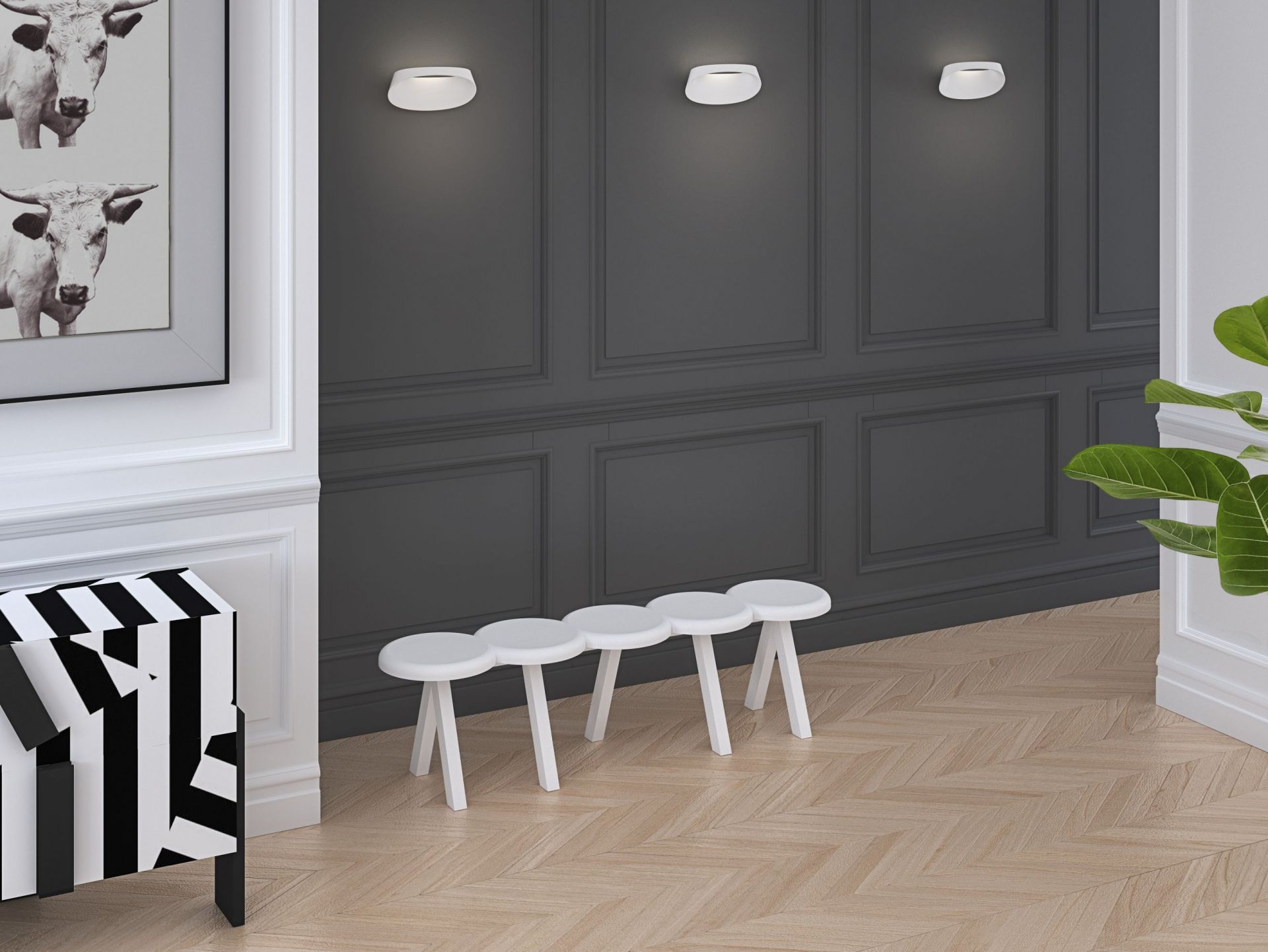 Weiße Millepiedi Bank von Driade mit mehreren runden Sitzen und Holzbeinen vor grauer Wand.