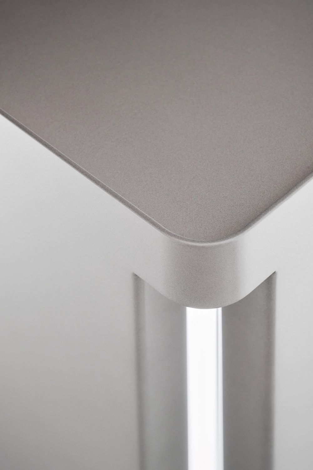 Ambito Side table Beistelltisch Tola Dolza