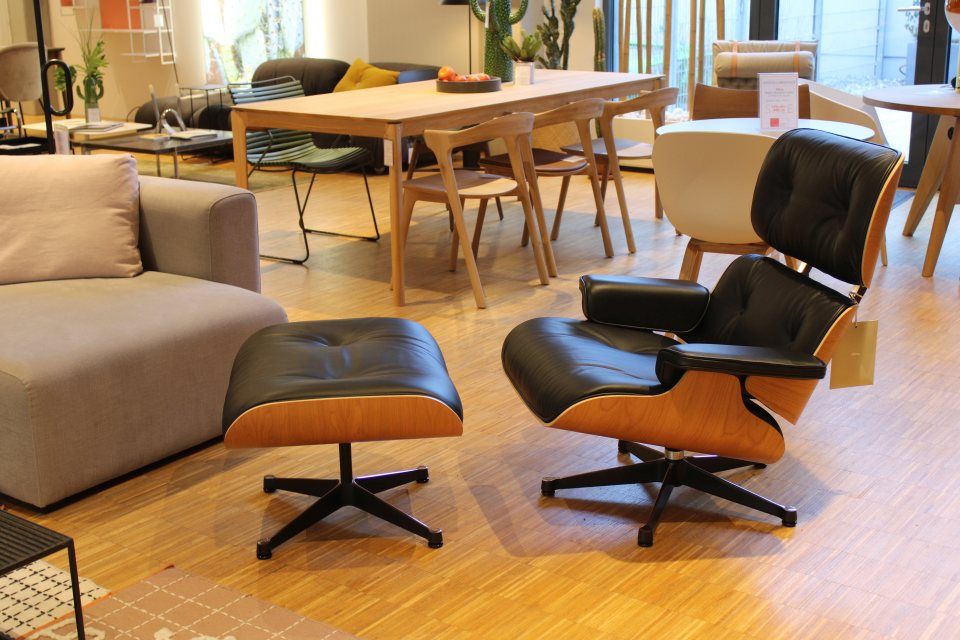 Eames Lounge Chair & Ottoman Sessel Kirschbaum Vitra - AUSSTELLUNGSSTÜCK