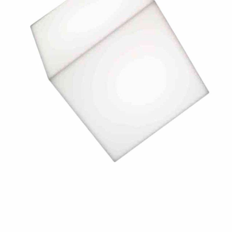 Weiße, quadratische Edge Wandleuchte von Artemide, modernes Design für indirekte Beleuchtung.