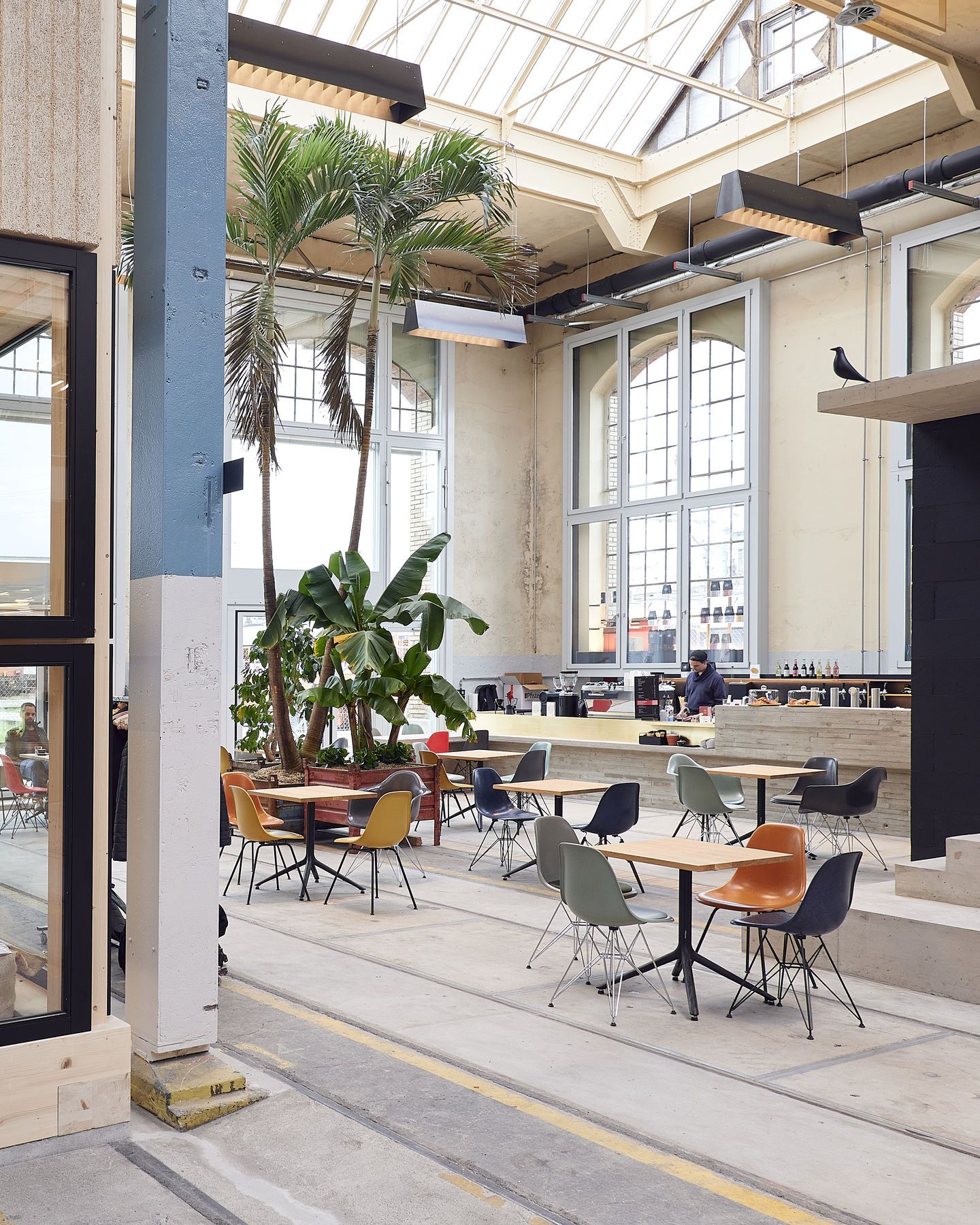 Eames Fiberglass Chair DSX Stuhl Vitra