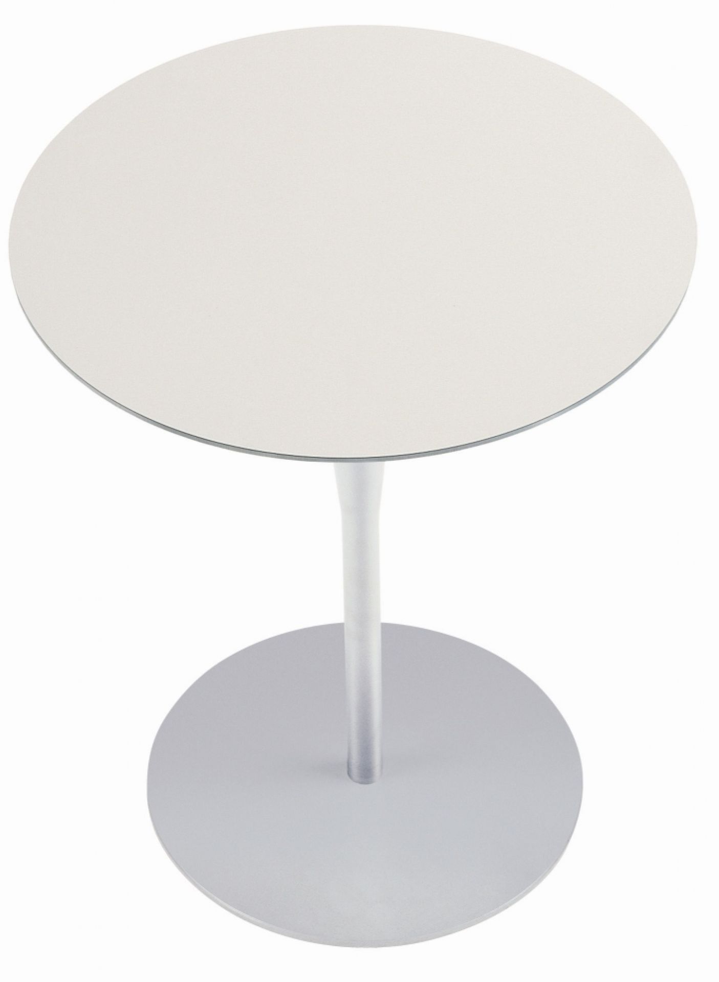 Weißer Atlas Tisch mit runder Tischplatte und silberfarbenem Fuß für Esszimmer oder Büro.