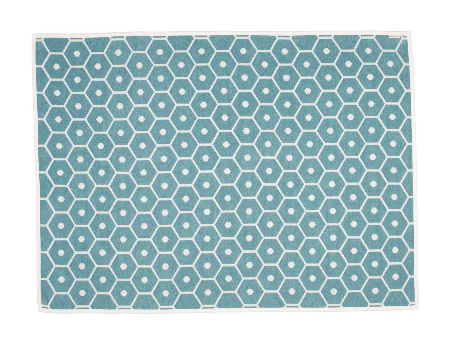 Türkisfarbene Honey Wolldecke von Pappelina mit geometrischem Muster aus Sechsecken und Punkten.