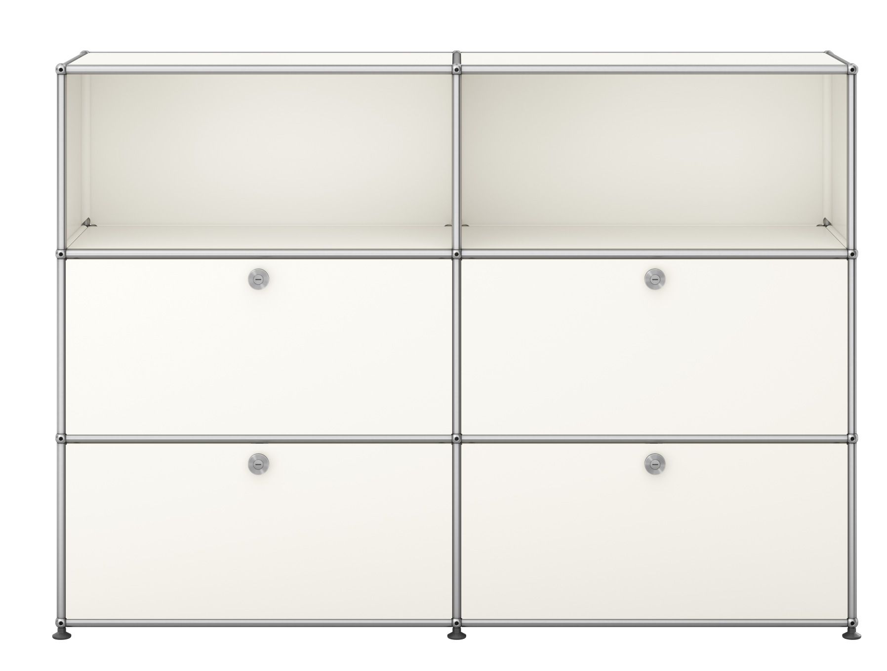 USM Haller Sideboard mit vier weißen Klappen und verchromtem Gestell, modernes Designmöbel für Wohnzimmer.
