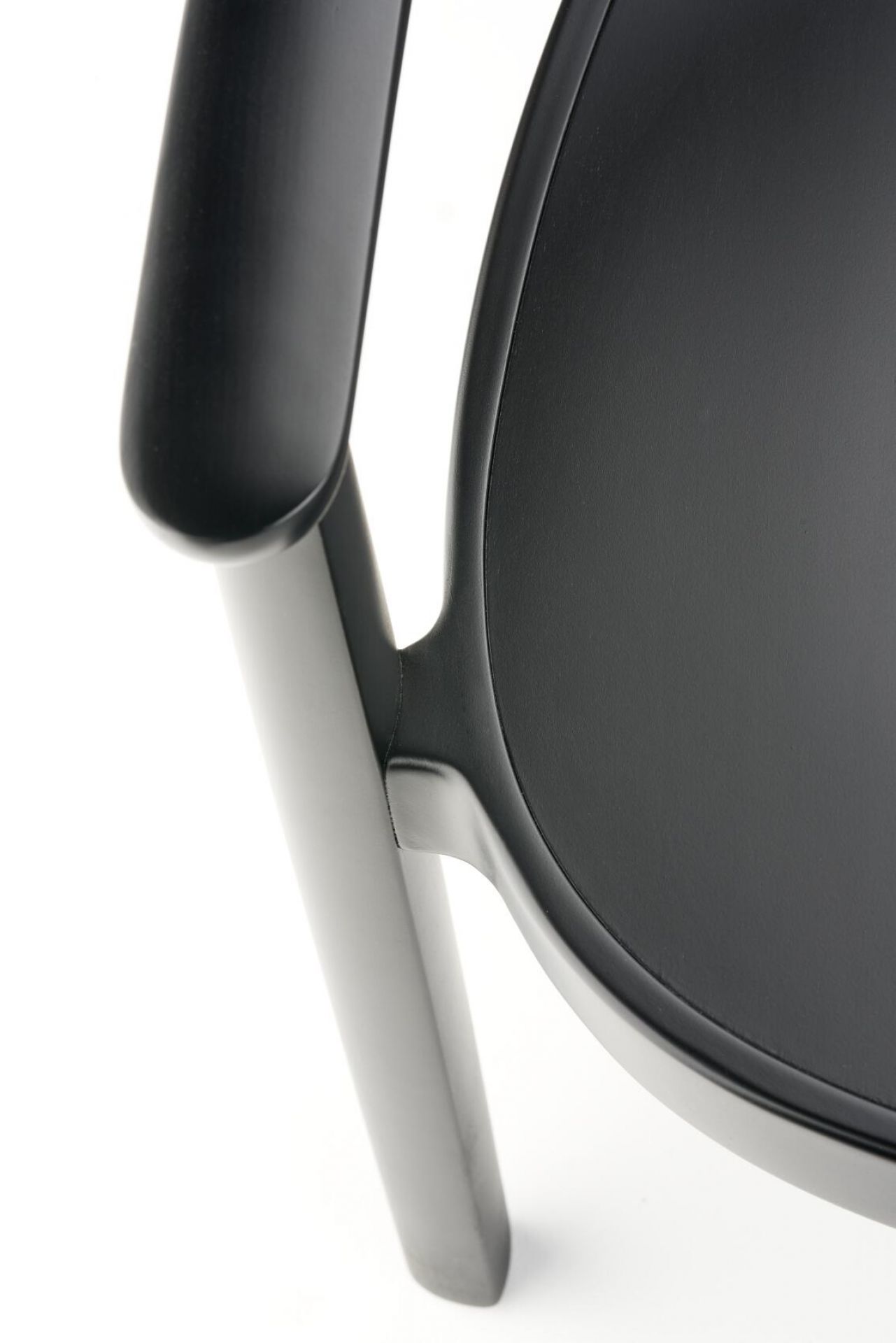 Holzsessel mit Armlehnen 119 MF Thonet