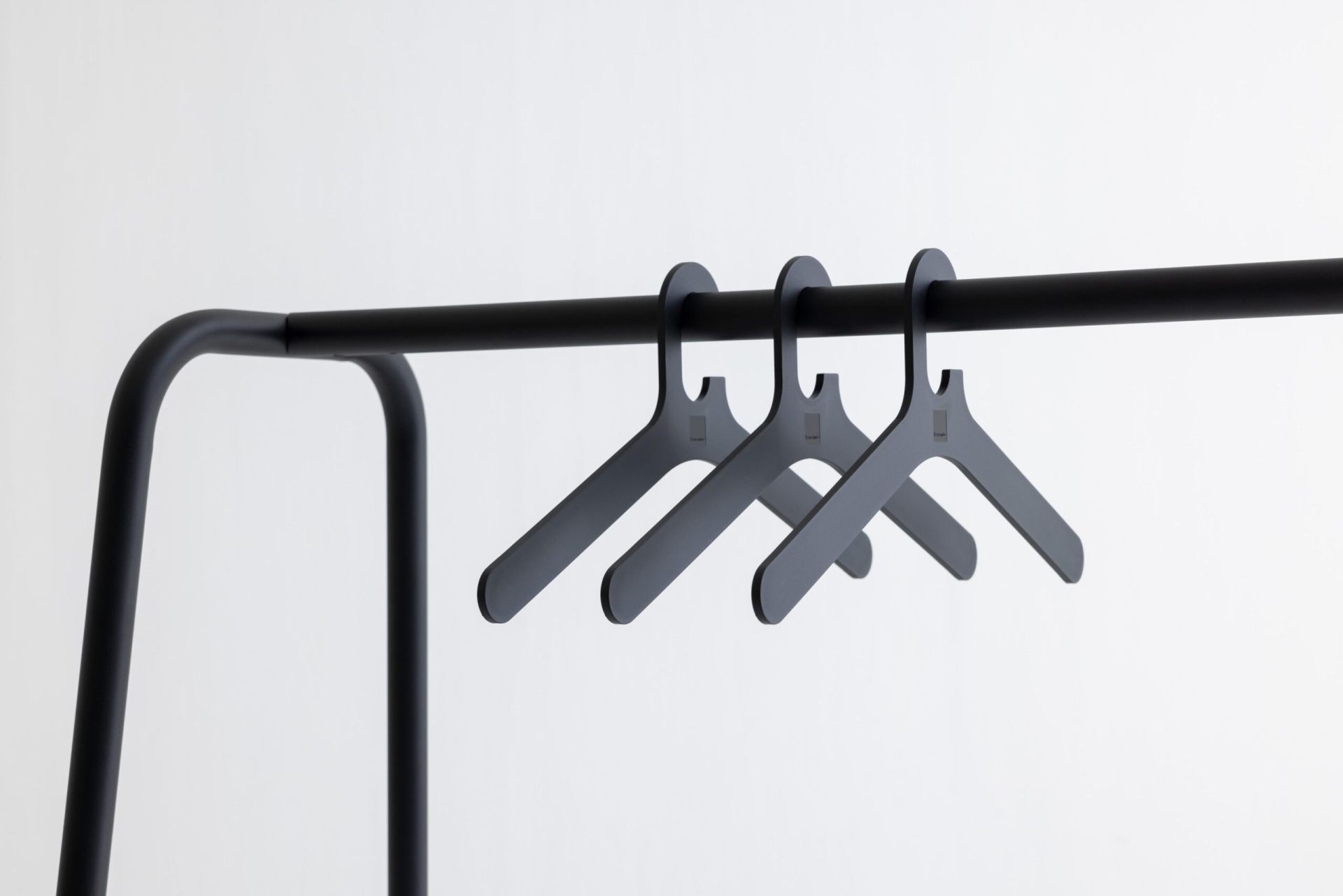 Pully Rack Garderobenständer fahrbar Cascando