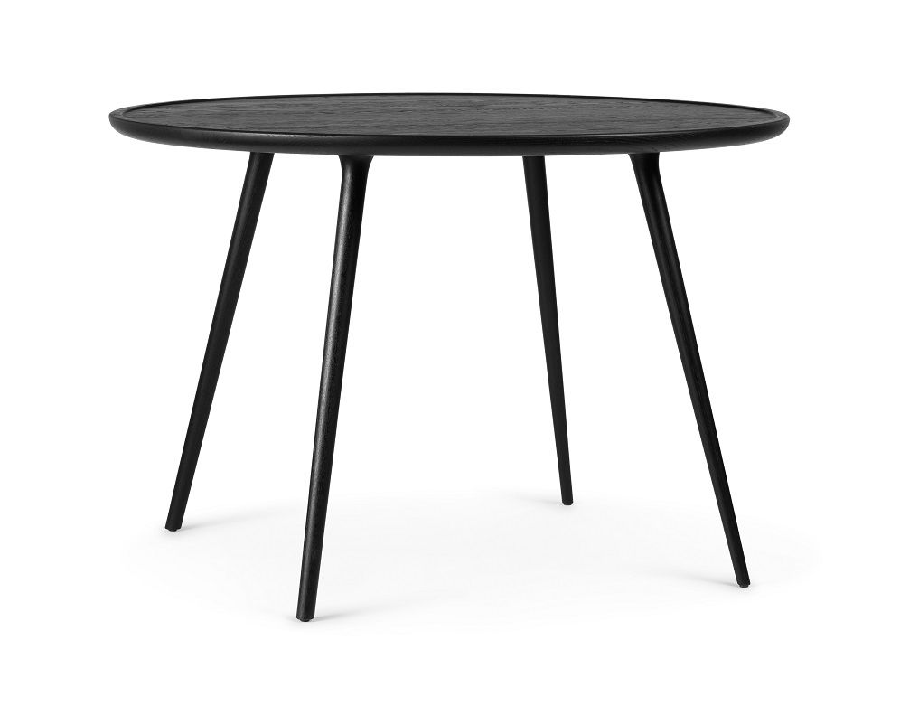 Schwarzer, runder Accent Dining Table aus Eiche von Mater mit drei Beinen.