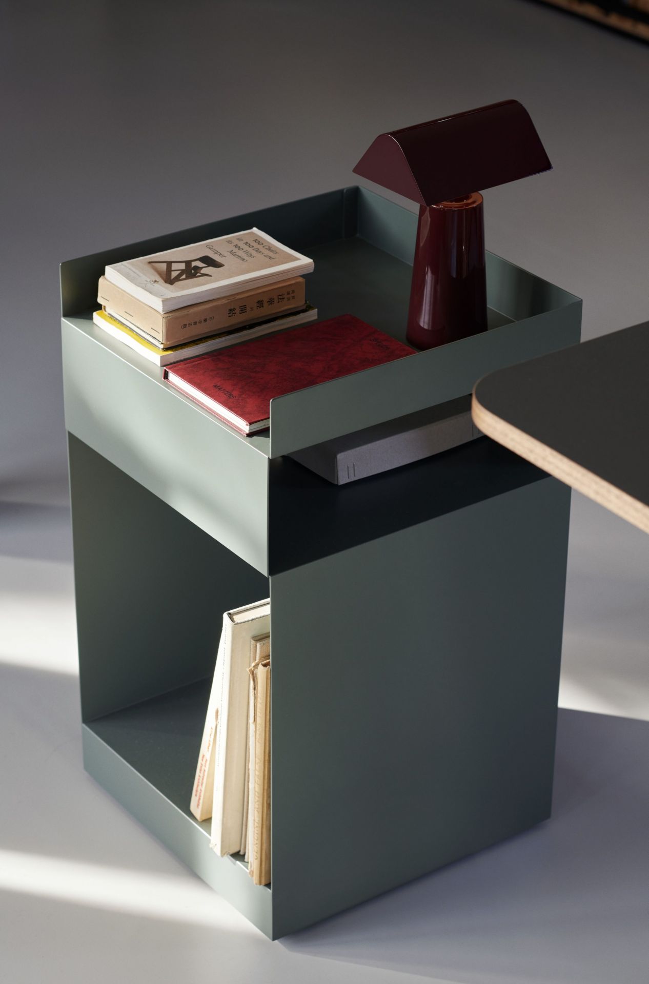 Rotate SC73 Rollwagen AndTradition