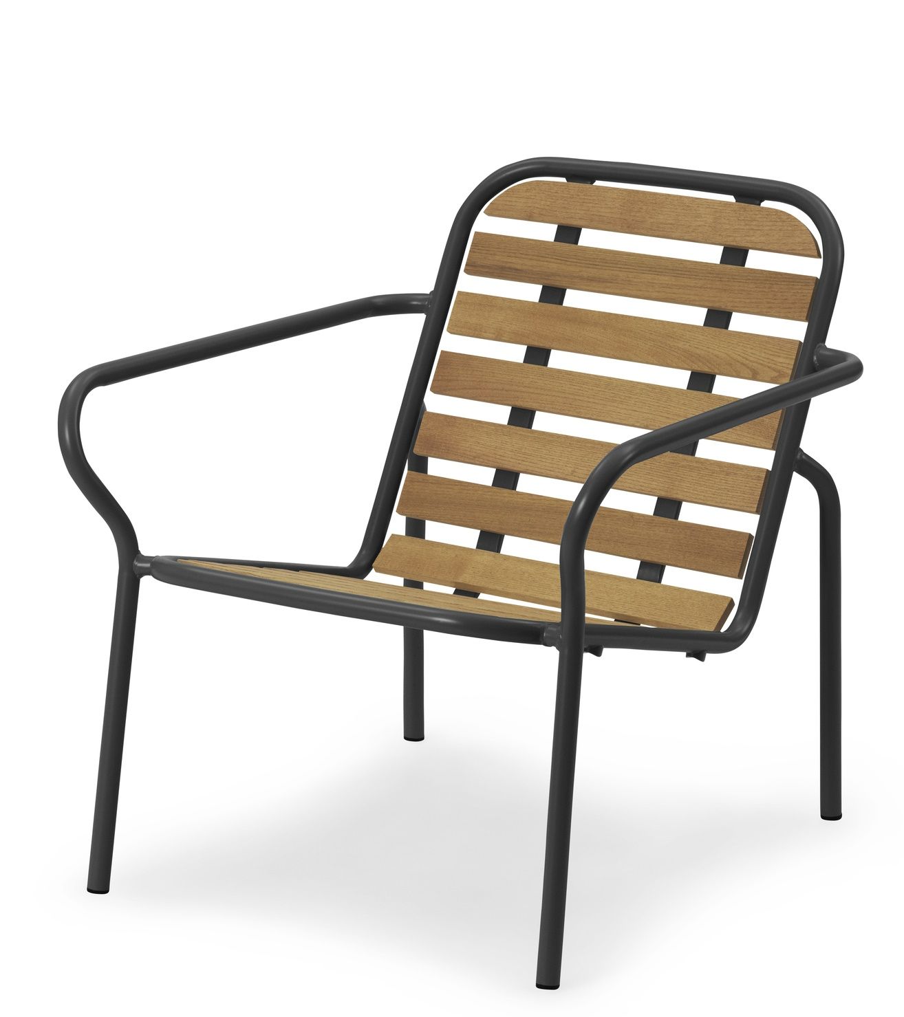 Vig Lounge Chair Wood Sessel von Normann Copenhagen für den Außenbereich mit Holzlatten.