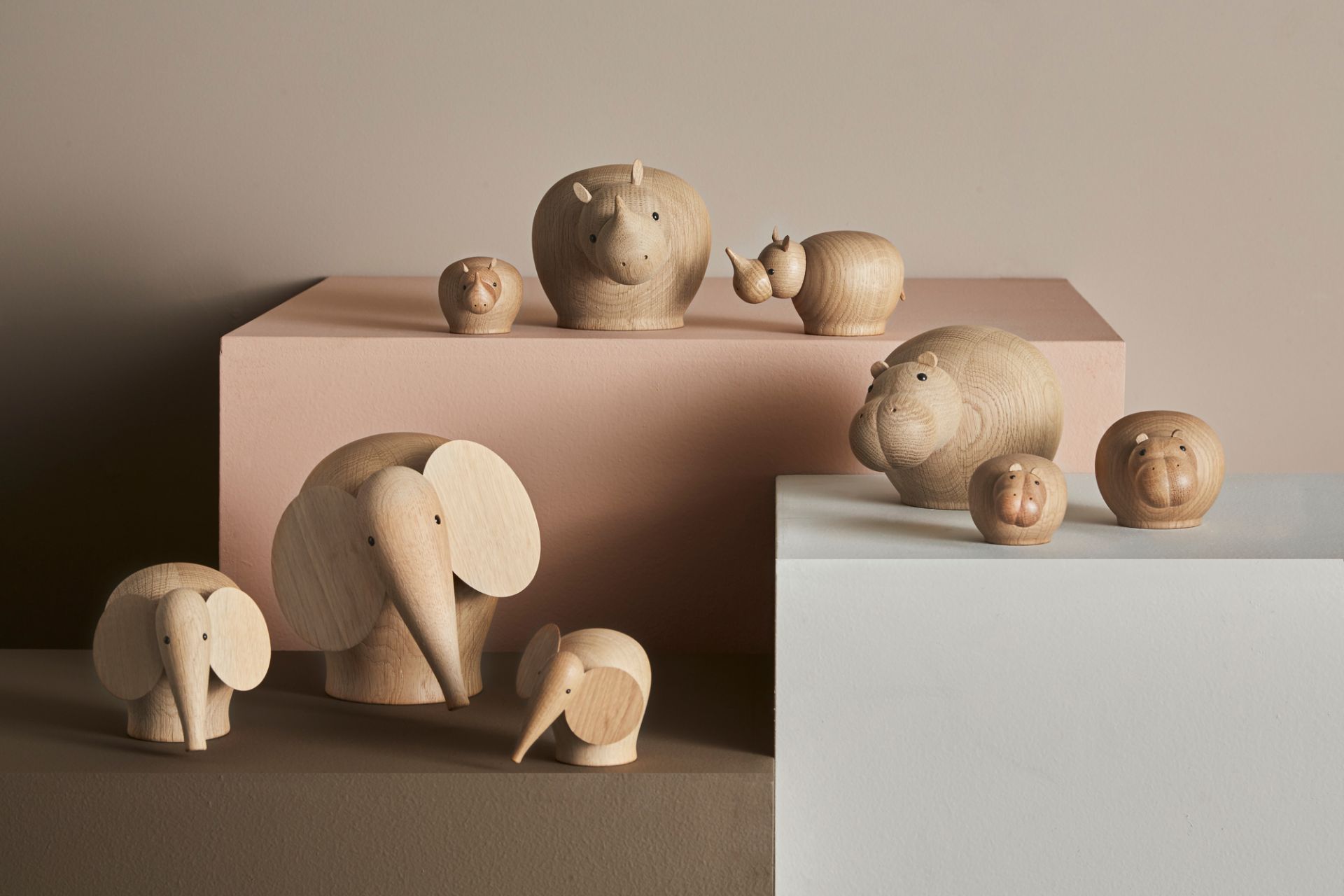 Nunu Elephant Holzelefant Mini Woud und andere Holztiere: Elefant, Nashorn, Nilpferd als Deko-Figuren.