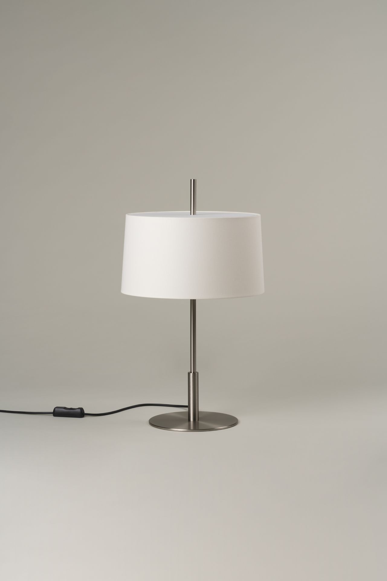 Diana Menor Tischleuchte Santa & Cole