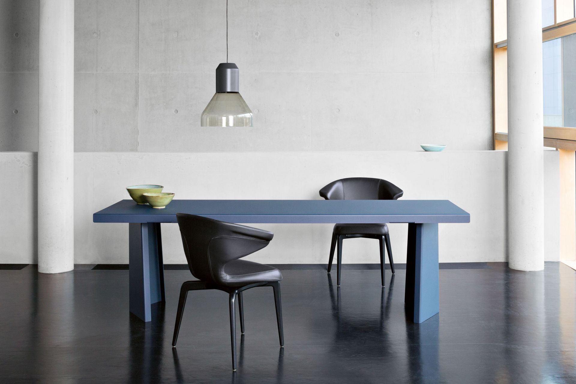 Pallas Tisch Indoor ClassiCon