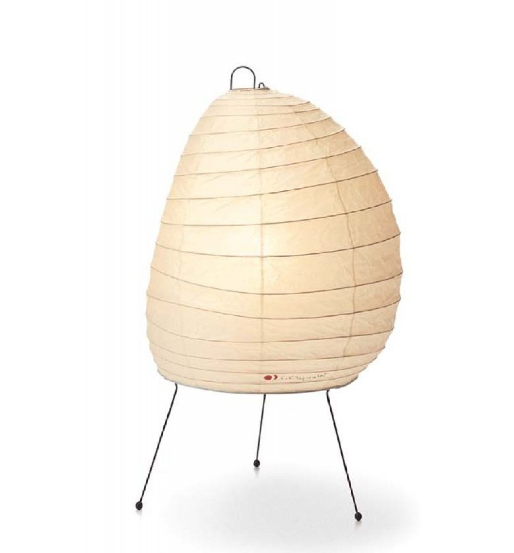 Akari Tischleuchte 1N: Beige Papierlampe auf filigranem, schwarzem Dreibein-Gestell für sanftes Licht.