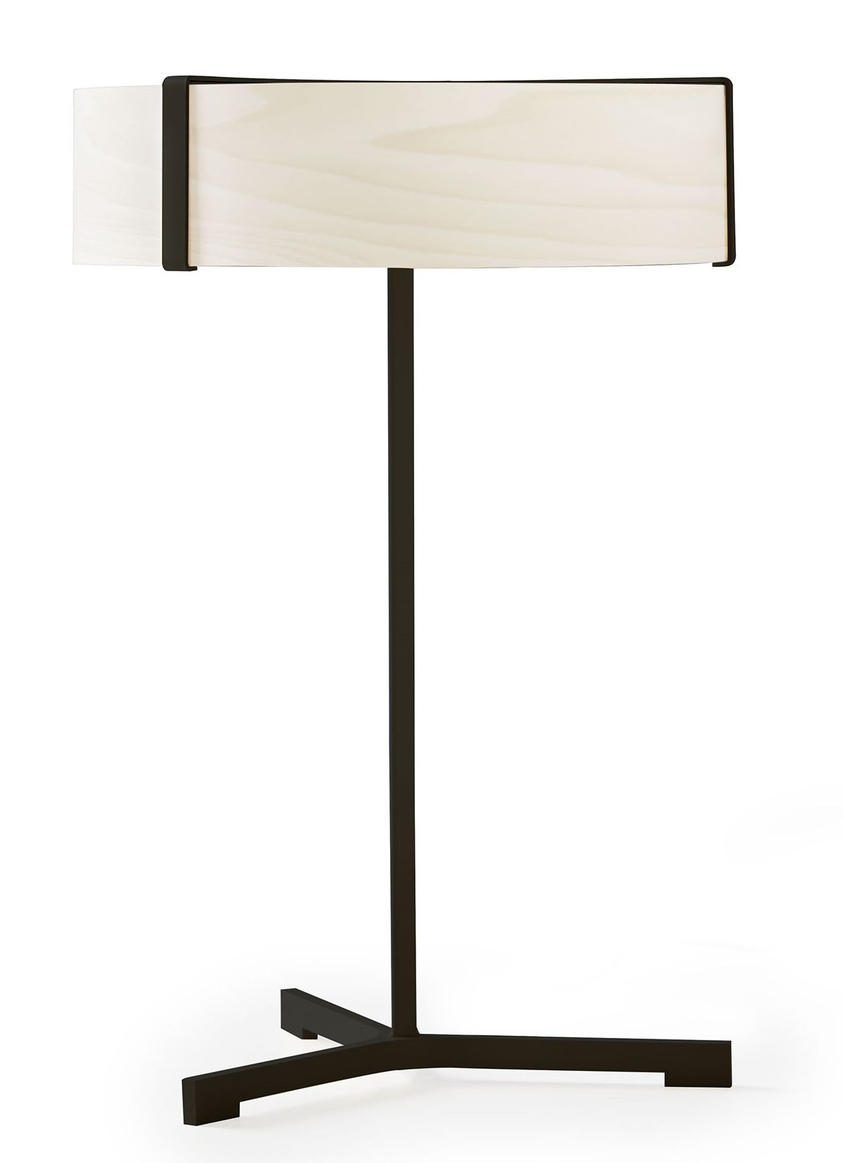 Thesis Table LED Tischleuchte von LZF Lamps mit Holzschirm und schwarzem Metallfuß.