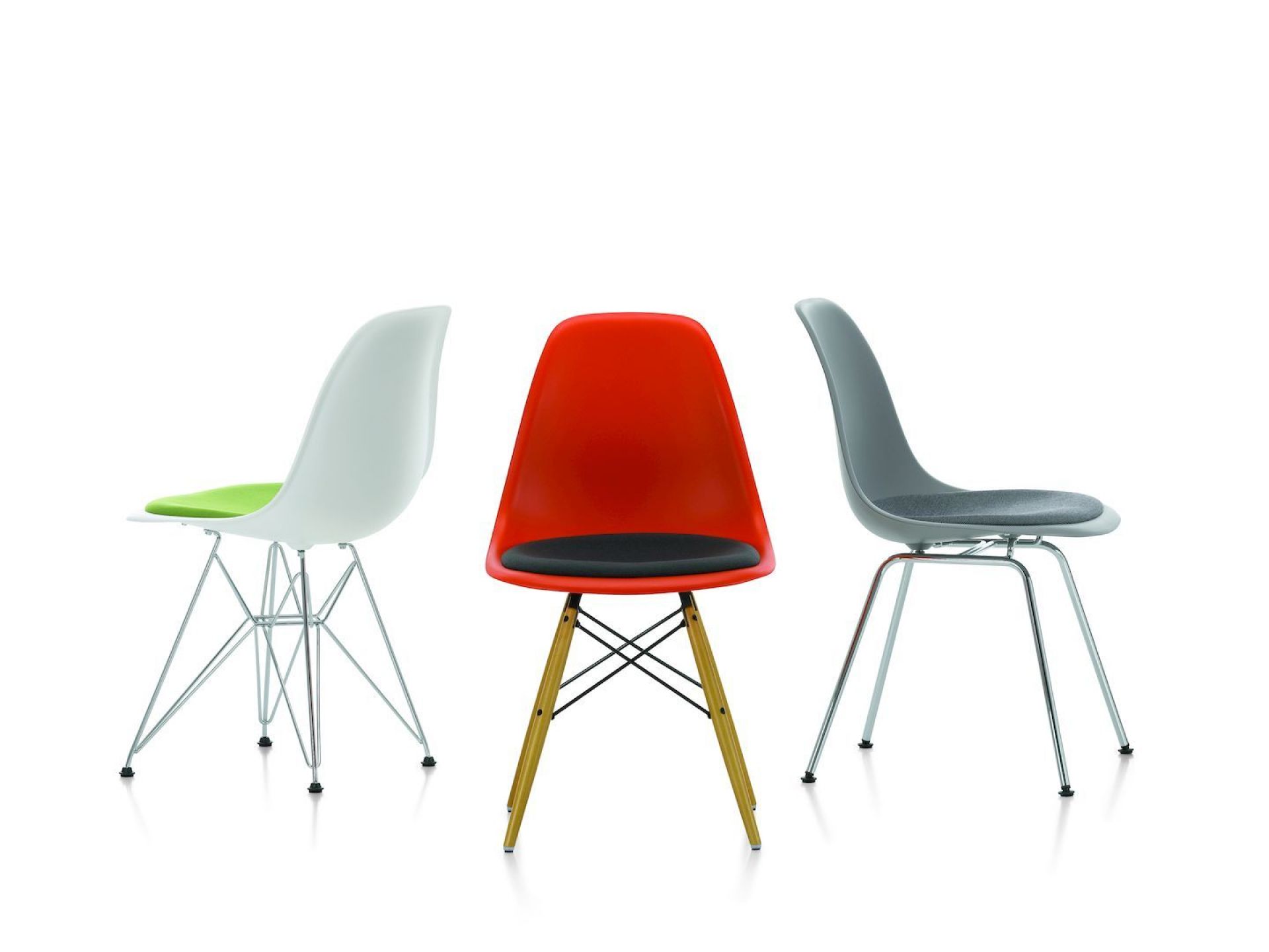 Eames Plastic Side Chair DSW Stuhl, verschiedene Farben und Sitzpolster, Designklassiker für Esszimmer und Büro.