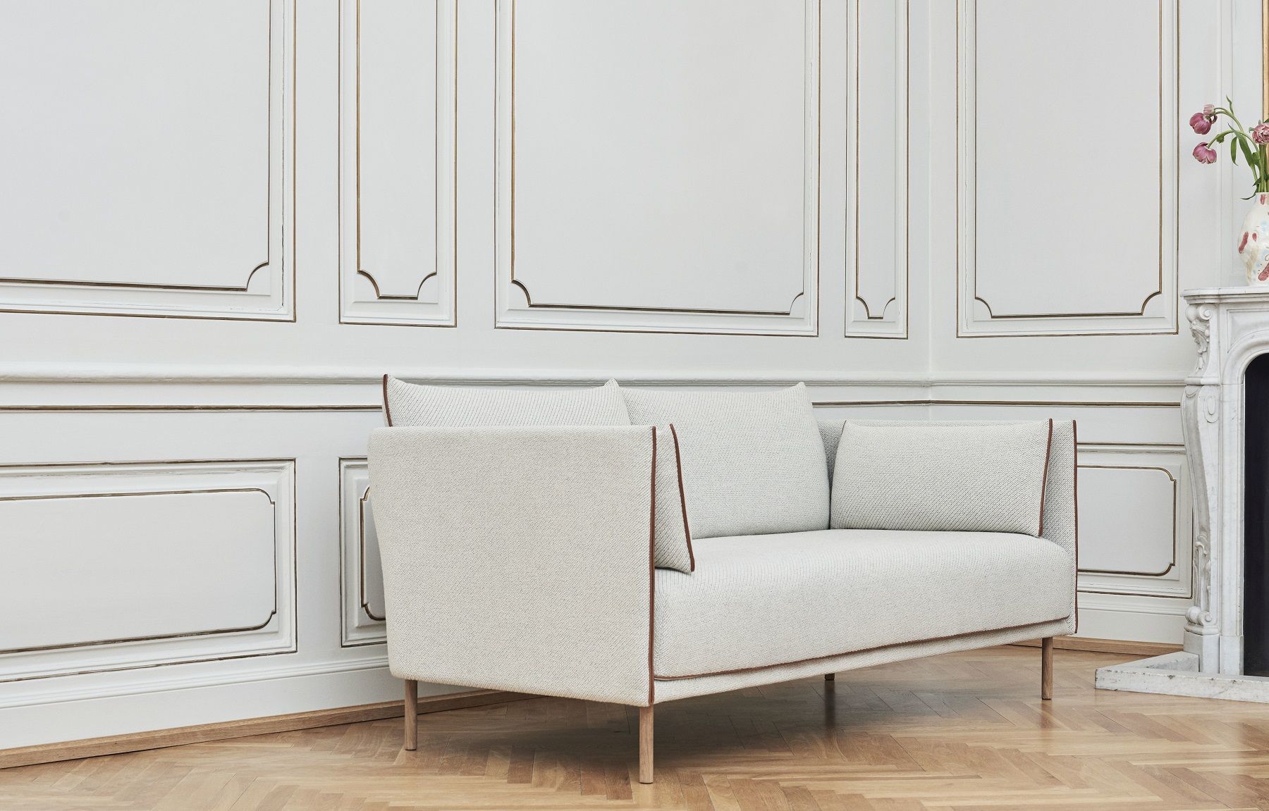 Silhouette Sofa 2-Sitzer Low Hay