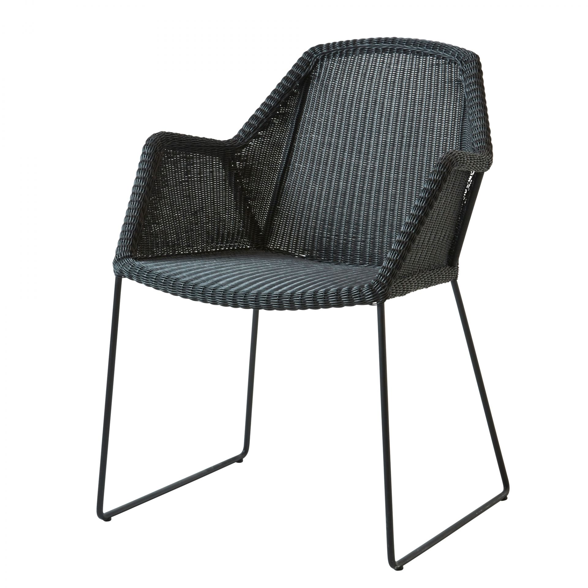 Schwarzer Breeze Outdoor Stuhl von Cane-Line mit Kufengestell, ideal für Garten und Terrasse.