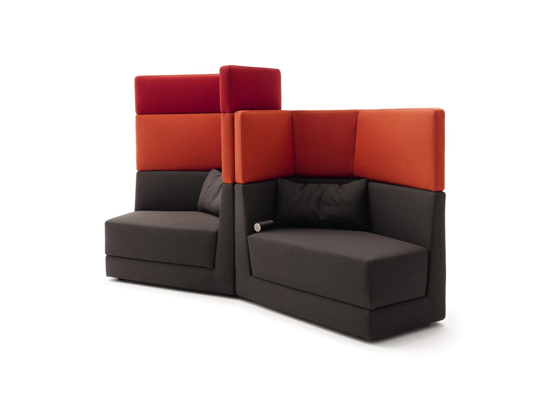 Scope Sofa Sitzelement hoch von Cor in Grau und Rot, modernes modulares Sofa Design.