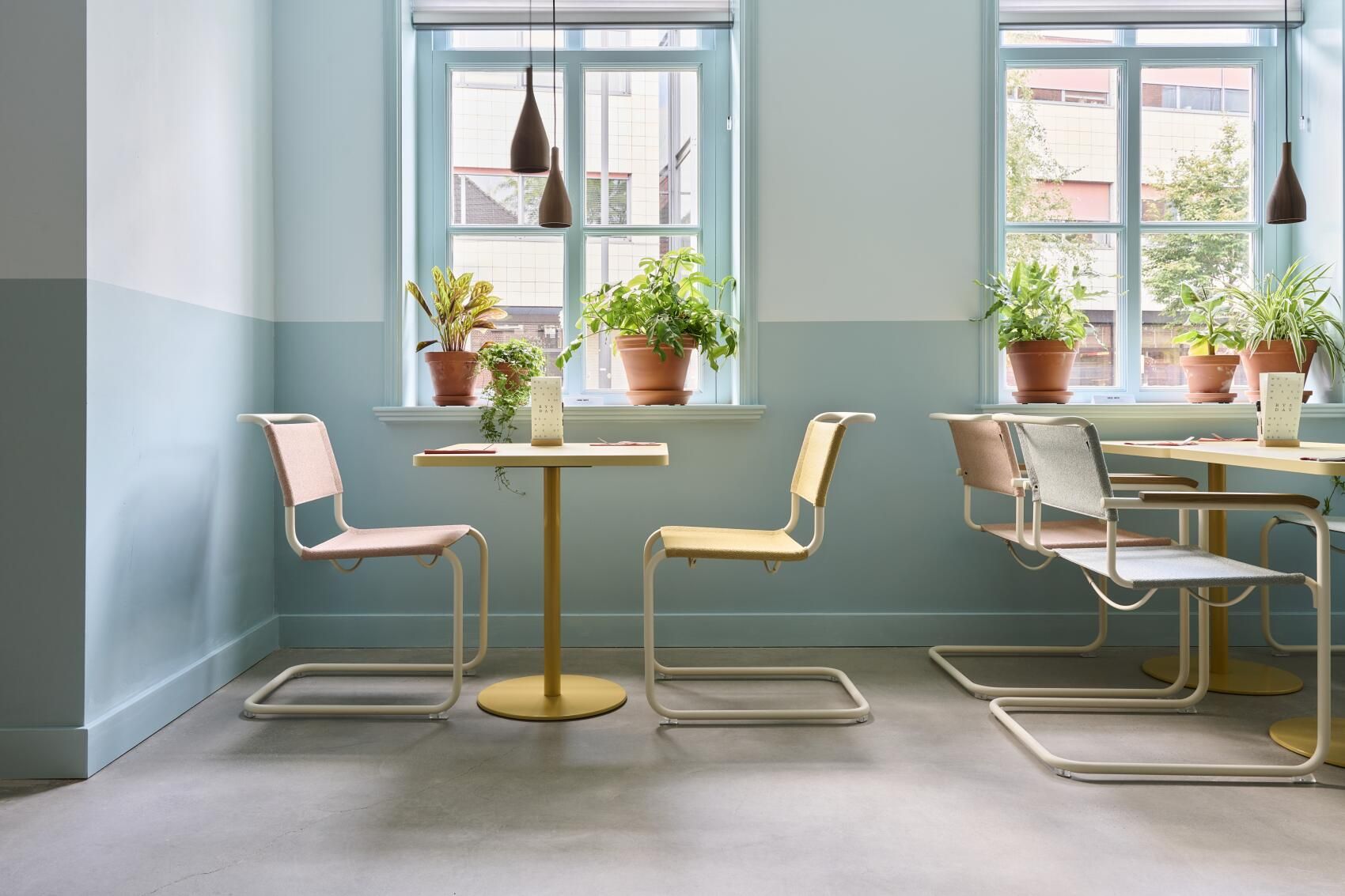 S 33 V / S33 V Freischwinger Thonet