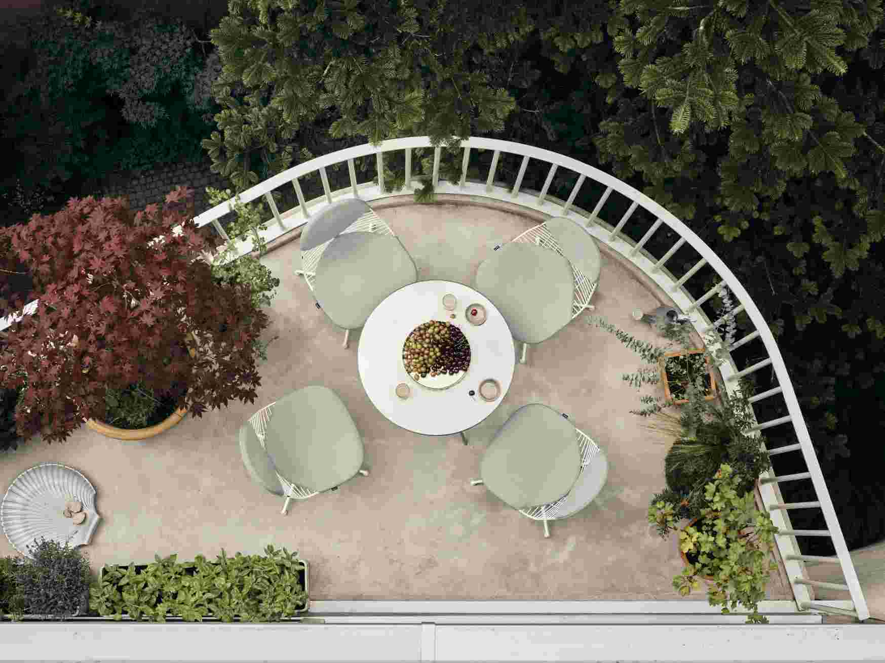 Wire Chair Bikini Outdoor Vitra