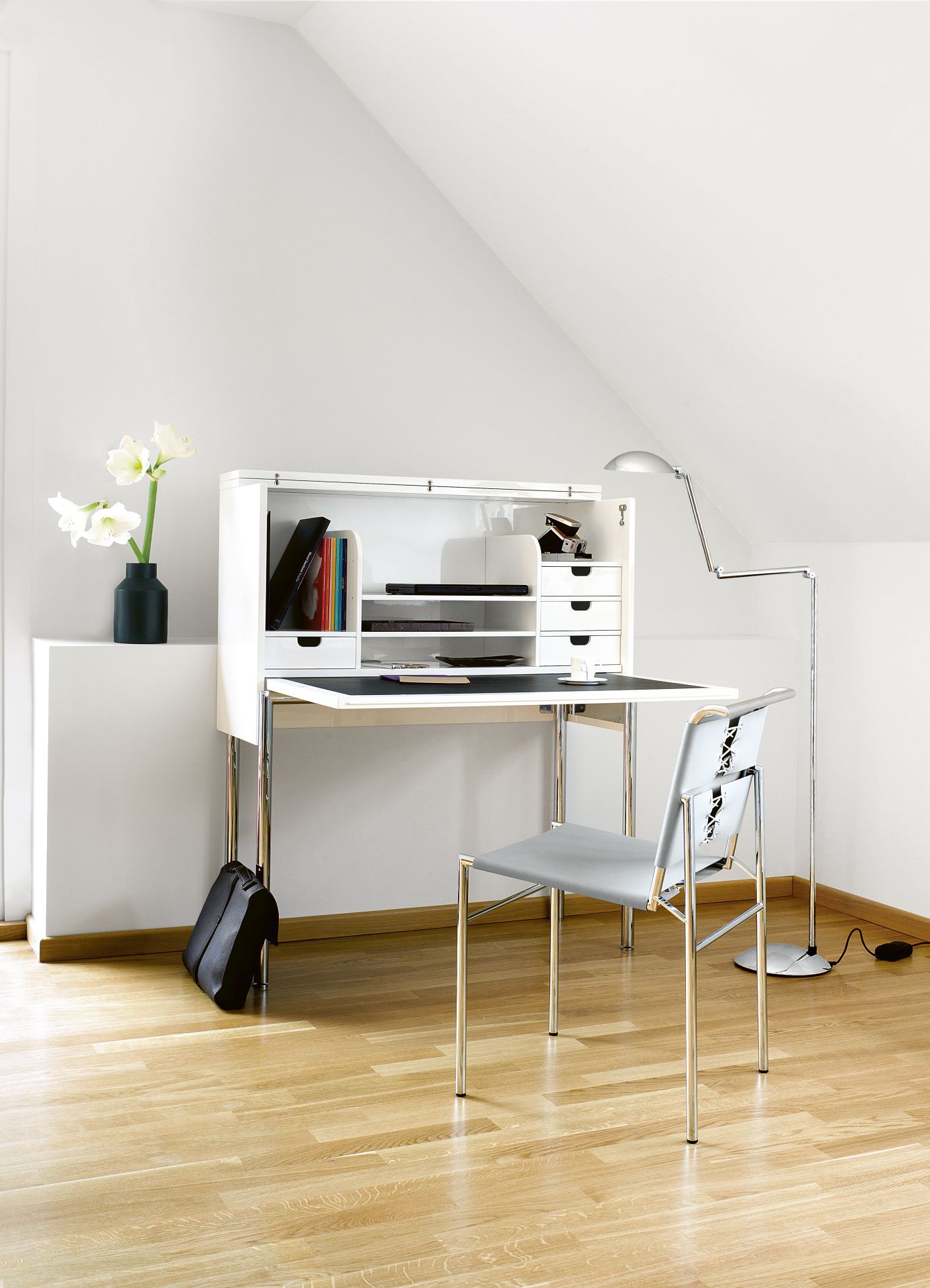 Orcus Sekretär weiß ClassiCon