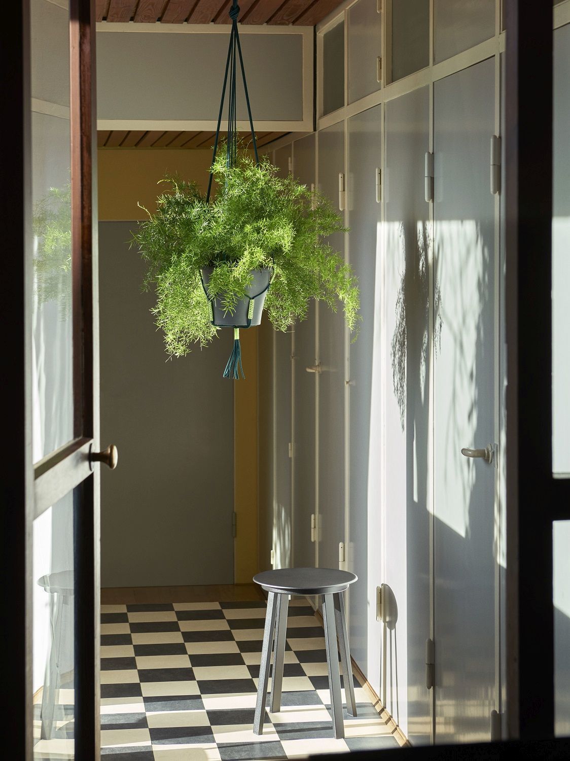 Revolver Stool Hocker Hay