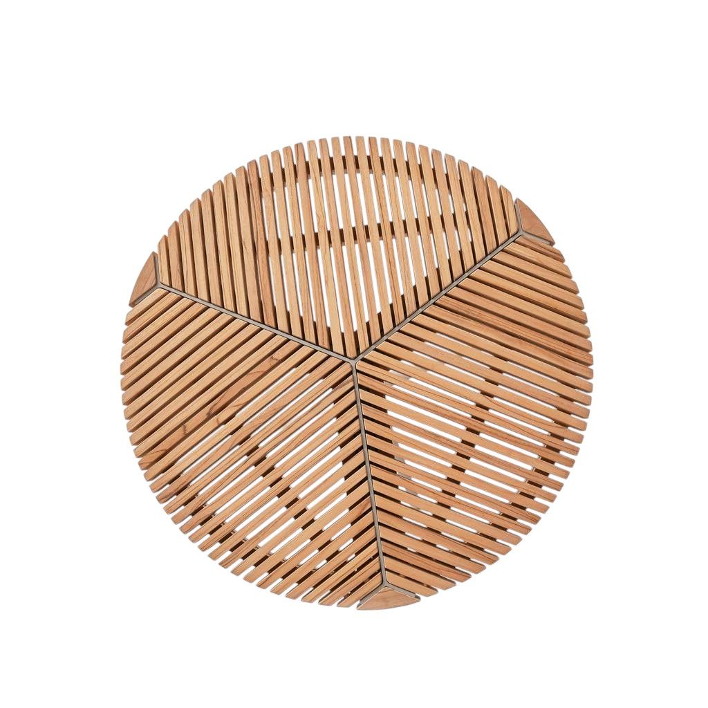 Draufsicht: Lagrasse Outdoor Tischplatte aus Holzlatten für Café oder Garten.