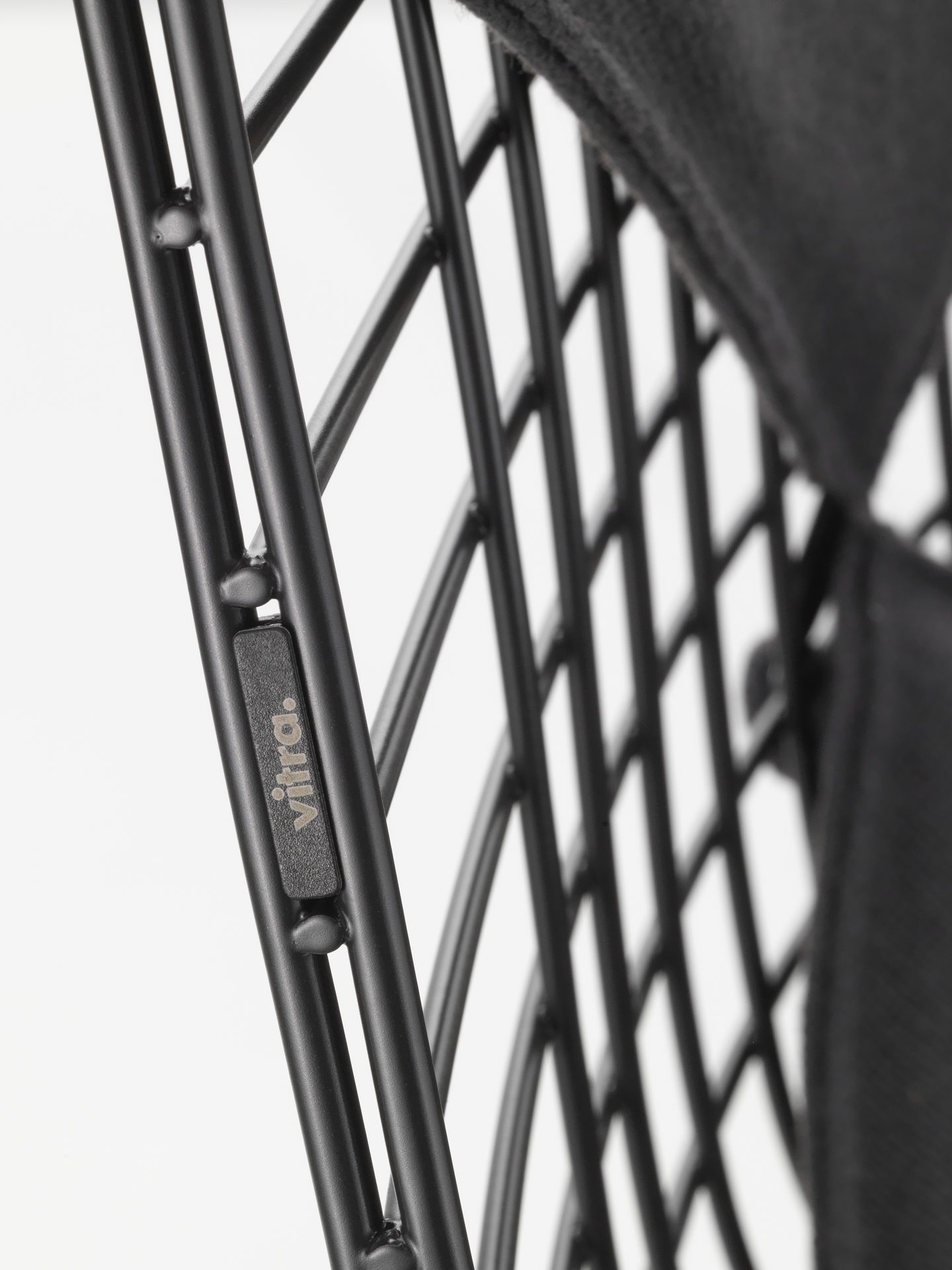 DKR-2 Wire Chair Stuhl mit Sitz und Rückenpolster Vitra