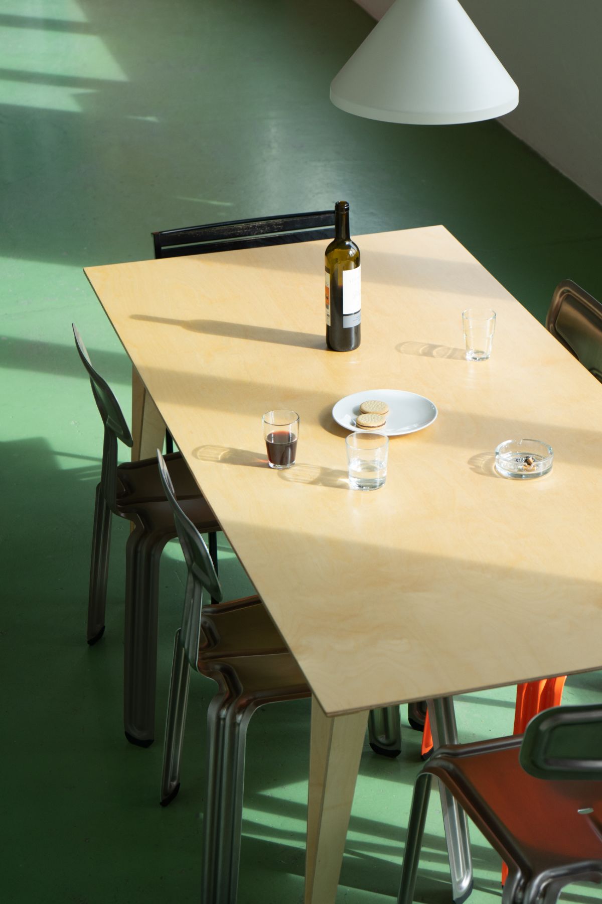 Spanoto Tisch Nils Holger Moormann