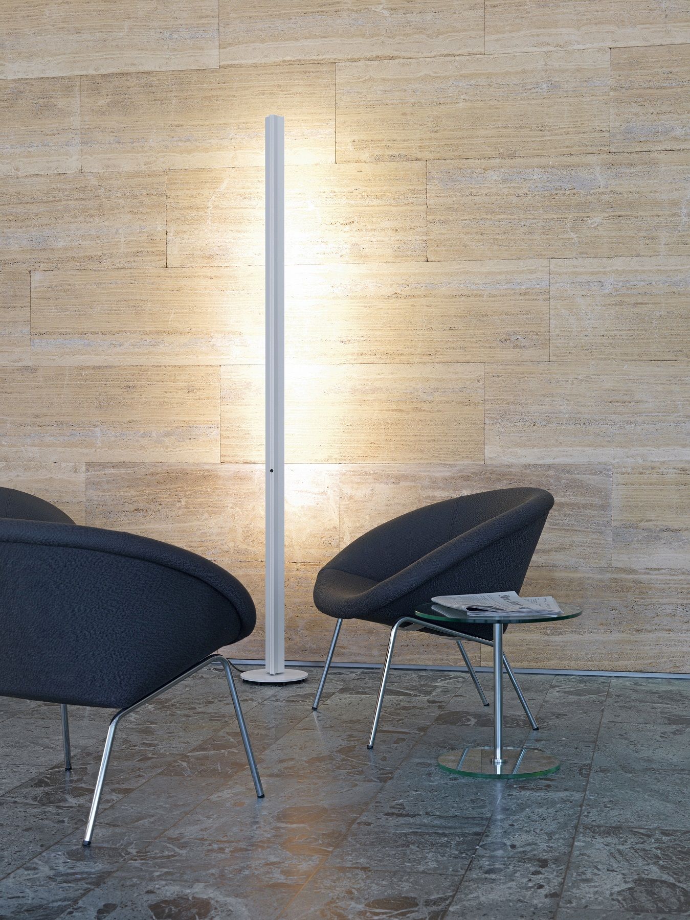 Ypsilon Stehleuchte Belux