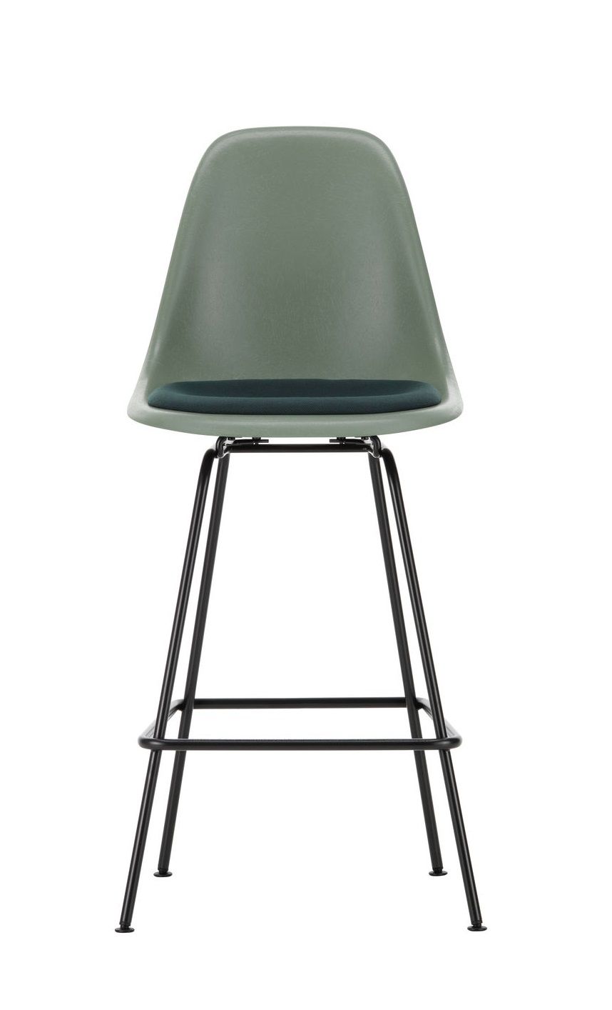 Eames Fiberglass Bar Stool Medium Barhocker mit Sitzpolster Vitra
