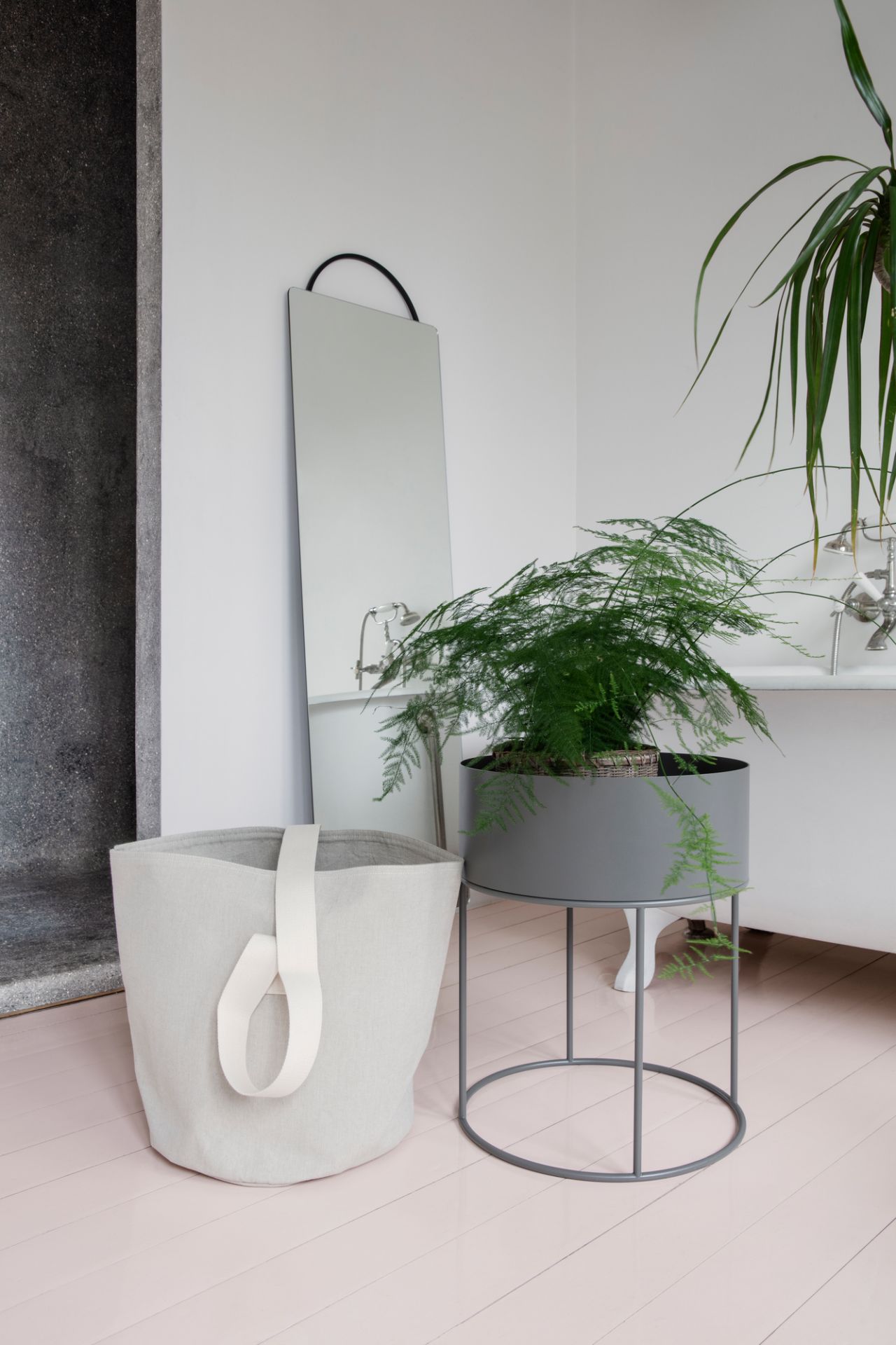 Plant Box Rund Ferm Living EINZELSTÜCK