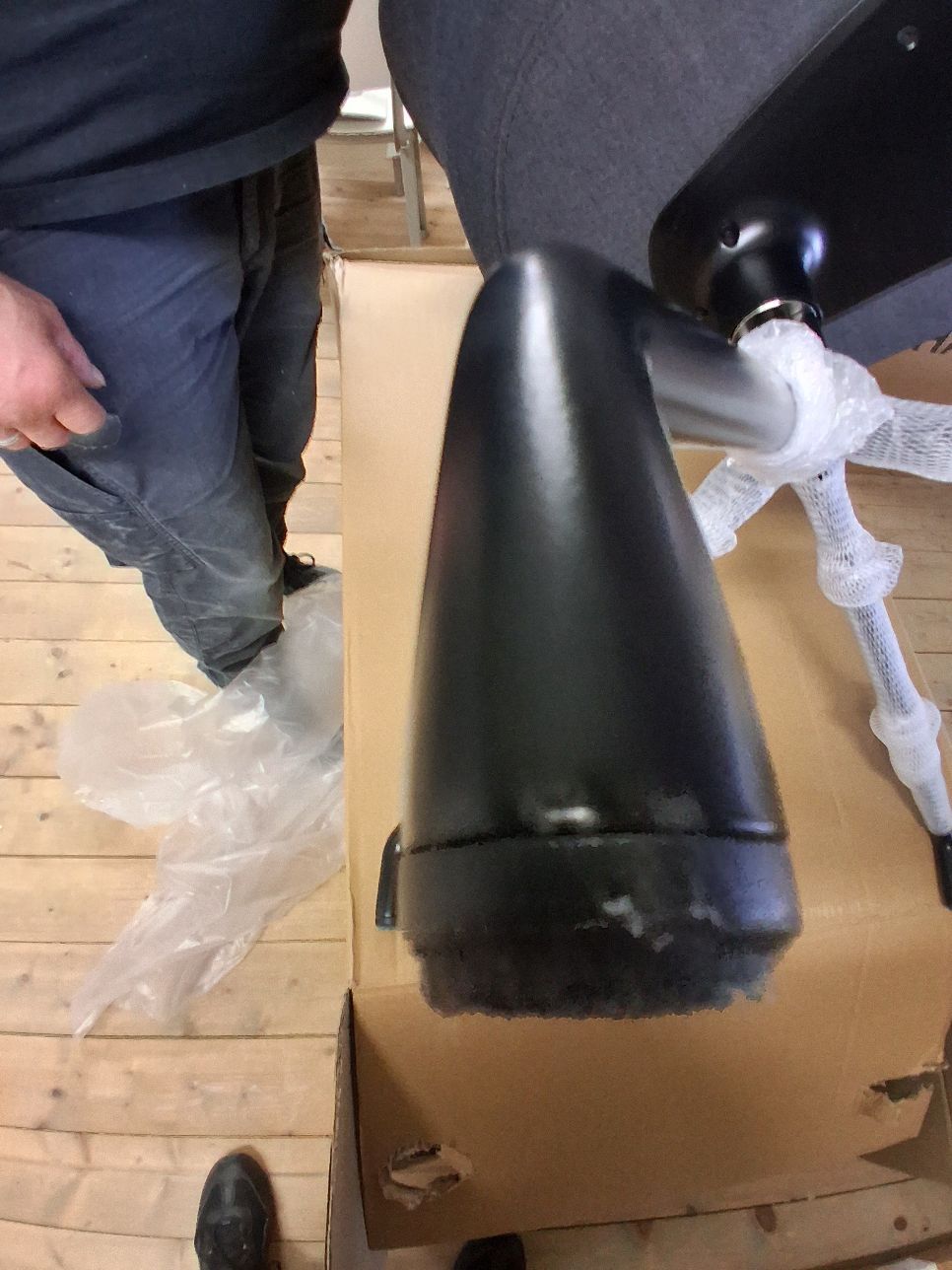 About a Chair AAC221 / AAC 221 / Soft Stuhl SWIVEL BASE / REMIX 286 Hay MÄNGELEXEMPLAR