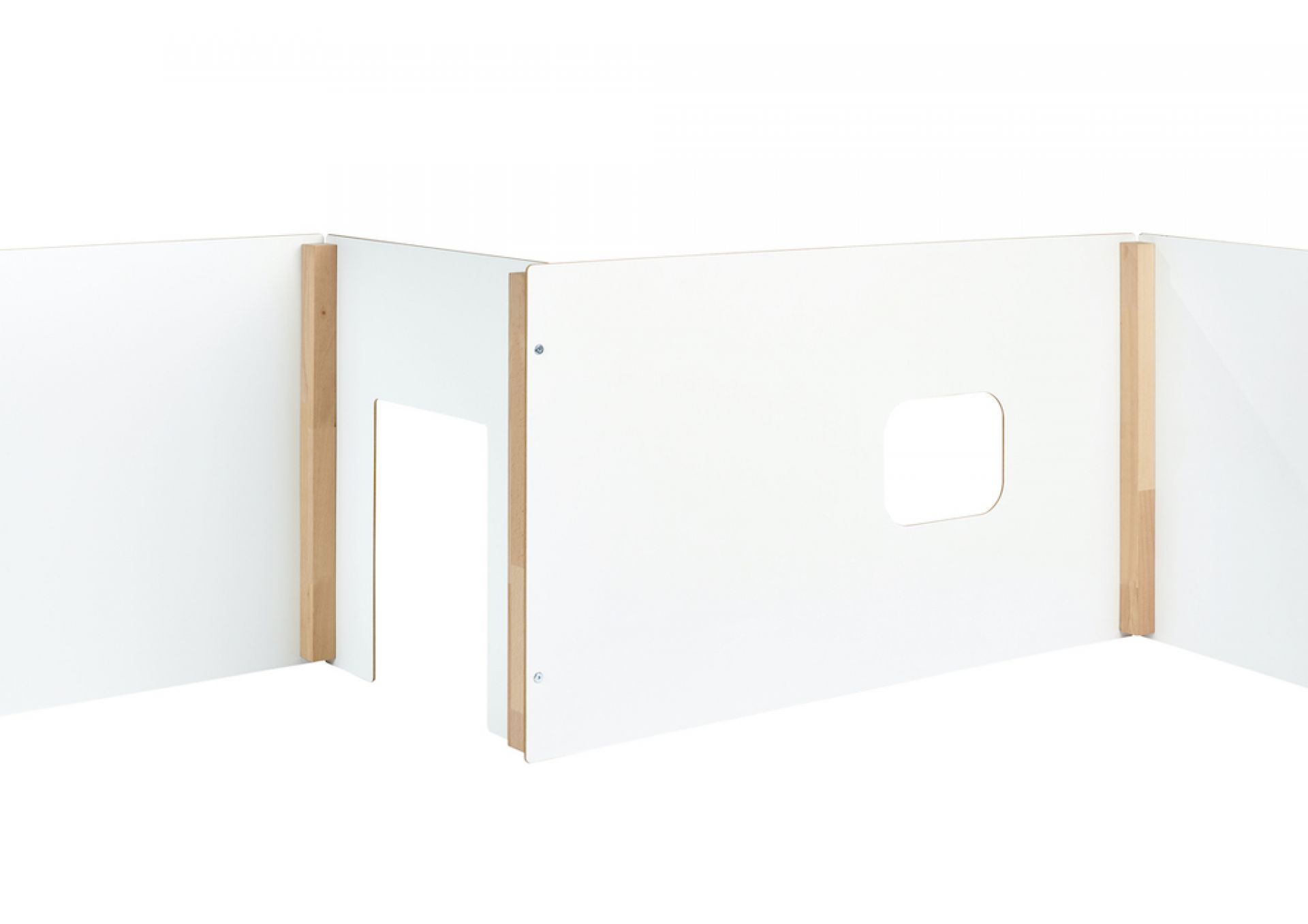 Tojo Kids Spielwand: Weiße Kinderspielwand mit Tür und Fenster aus Holz, flexibel erweiterbar.
