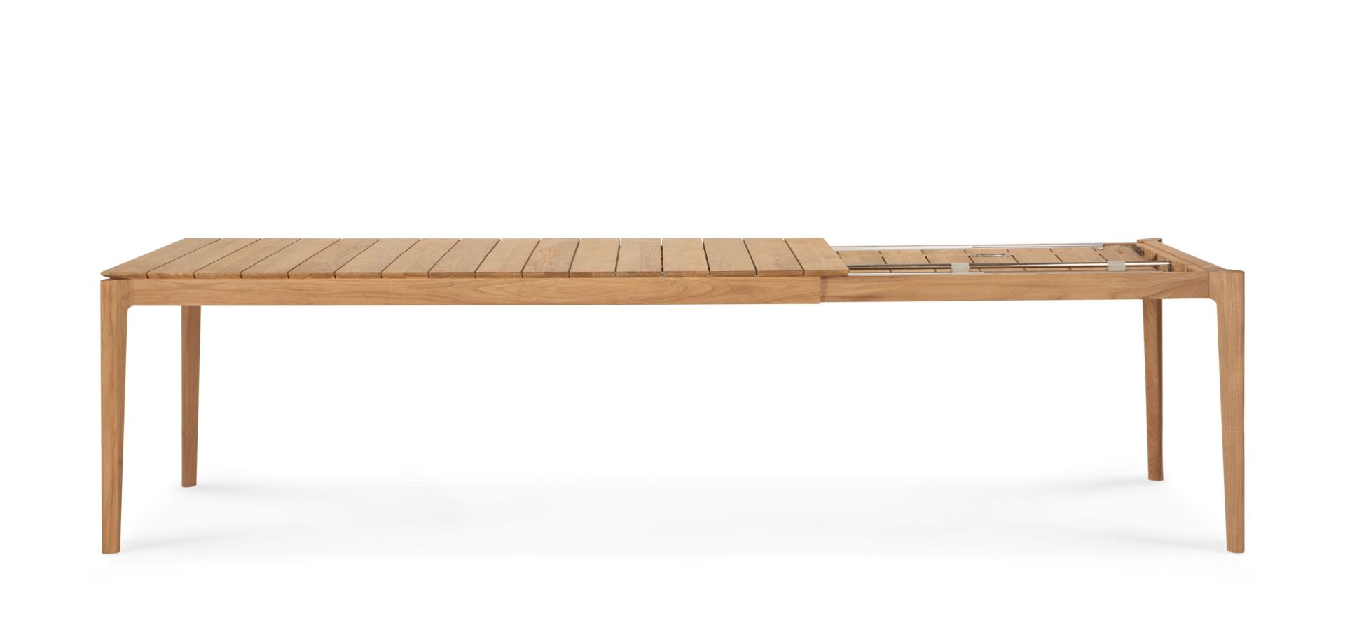 Bok Outdoor Tisch von Ethnicraft, ausziehbar, Teakholz, für Garten und Terrasse.